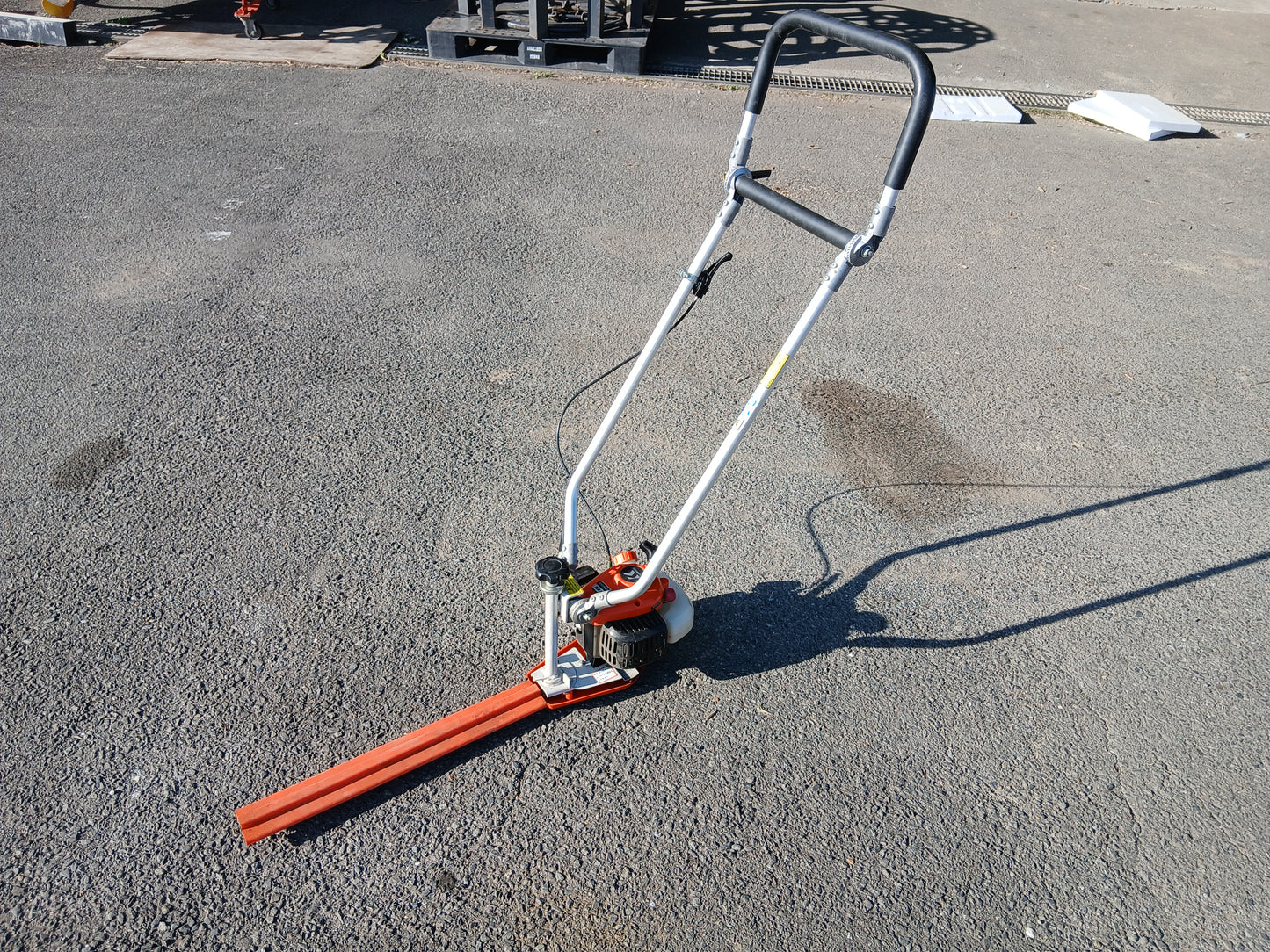 共立 中古 畦草刈機  バリカン HTM3G 【宮城2441】