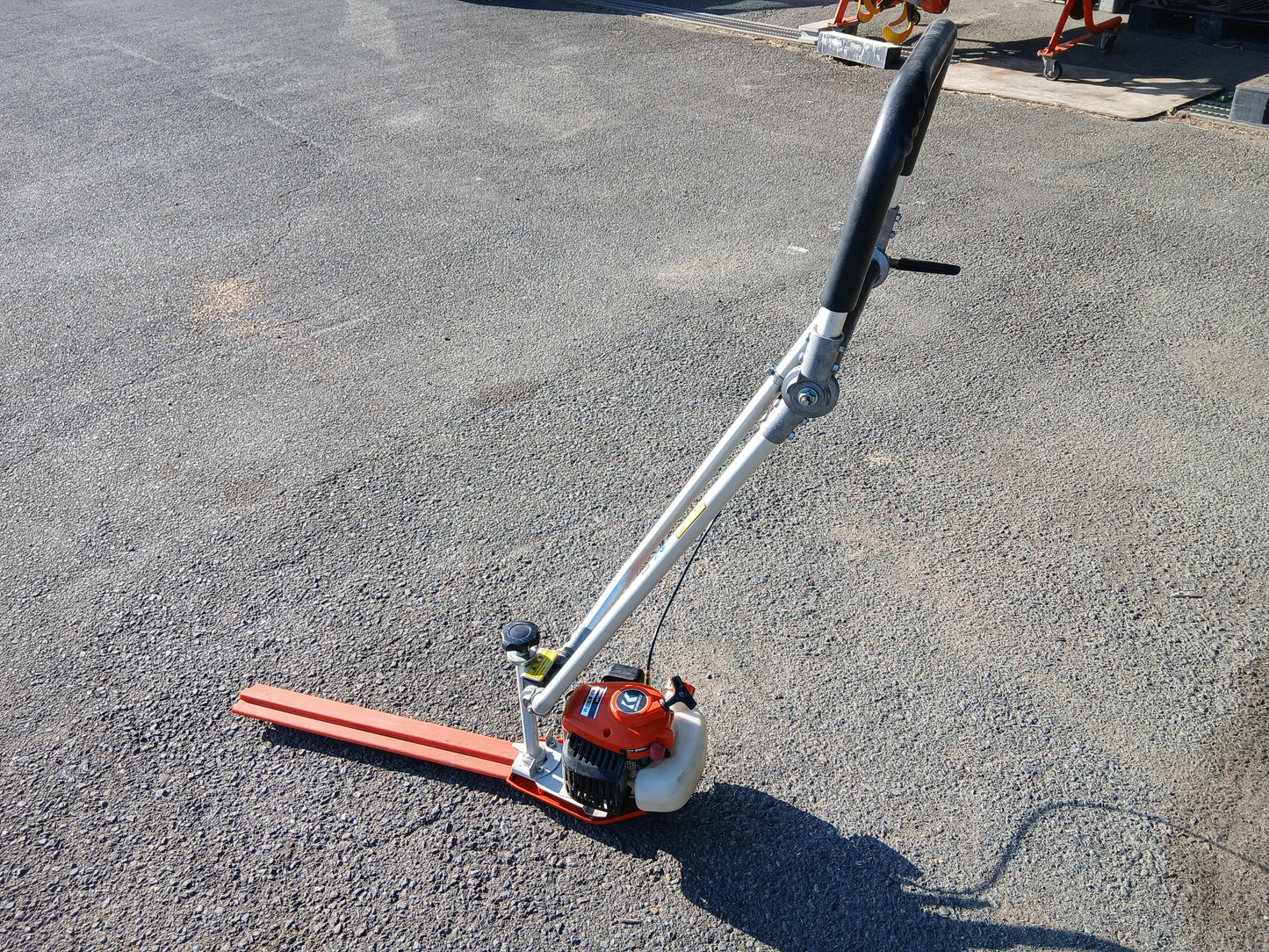 共立 中古 畦草刈機  バリカン HTM3G 【宮城2441】