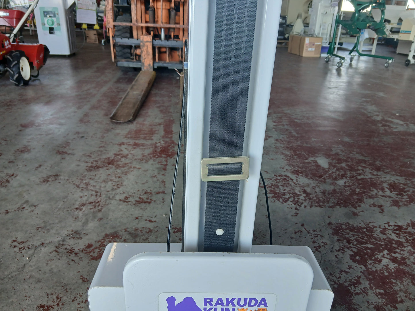 タイガーカワシマ 中古 米袋昇降機 LU-203 楽だ君 【宮城2469P】