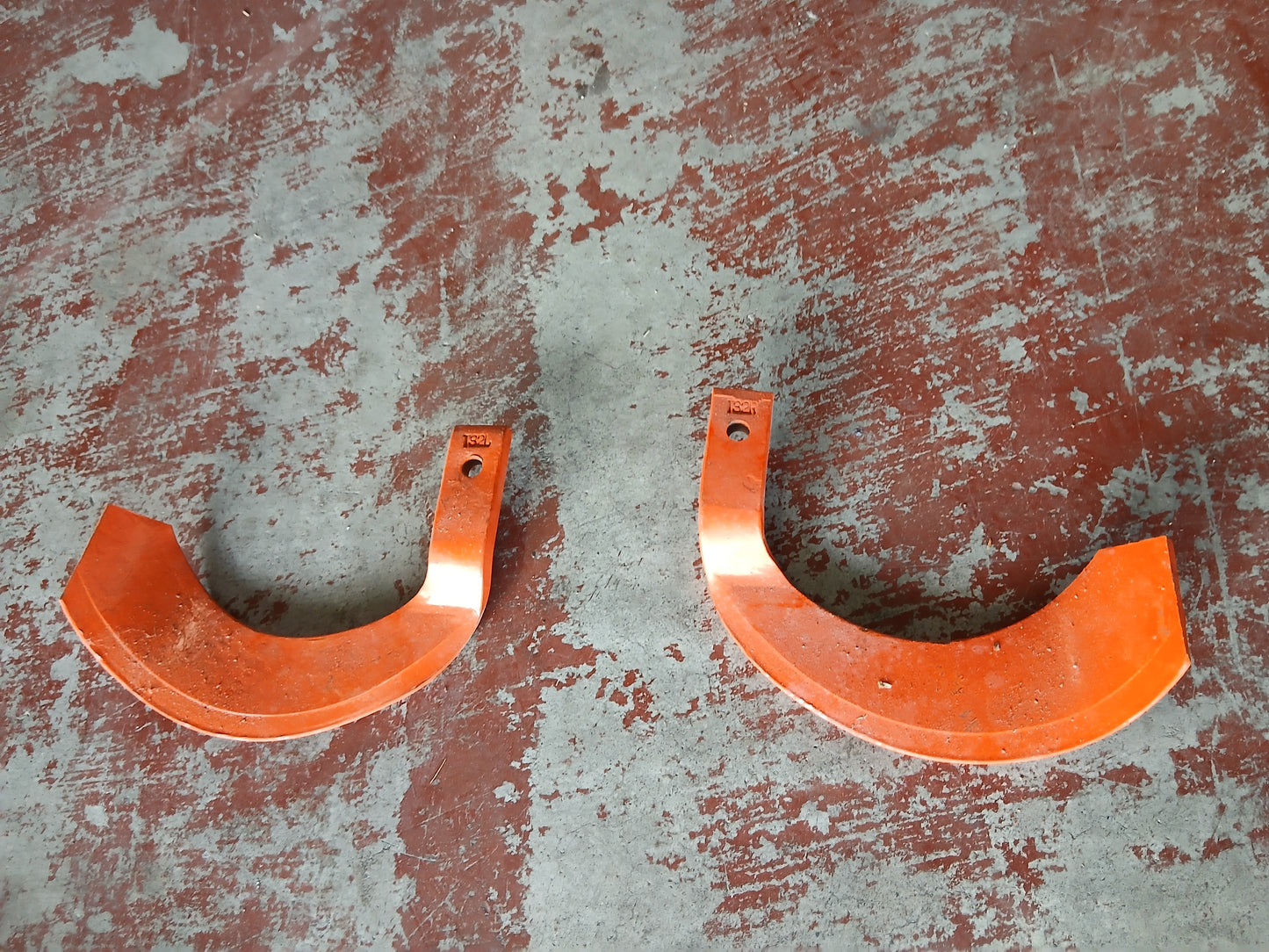 クボタ　中古 ロータリー用 耕耘爪  【宮城2493】