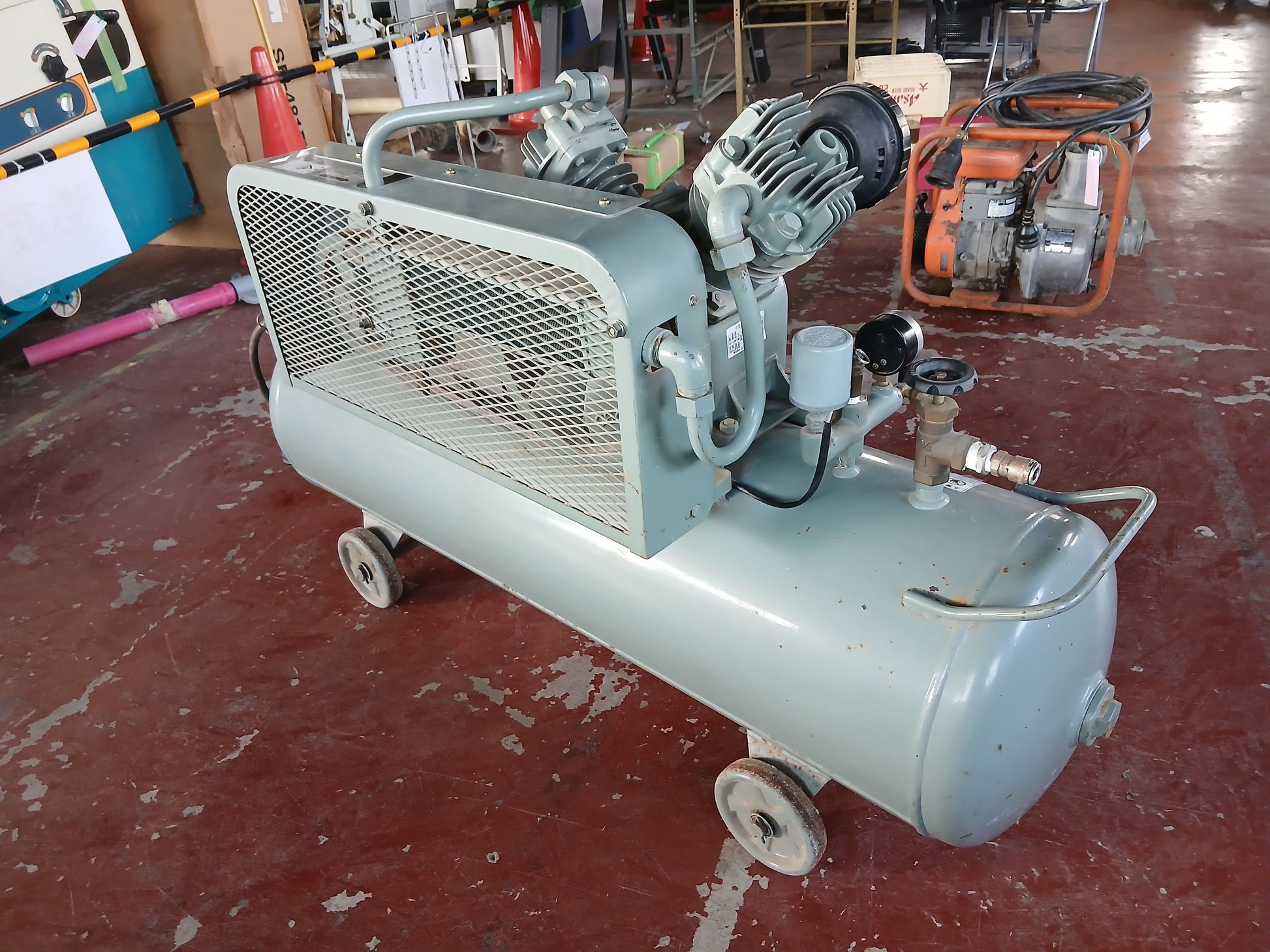 日立 中古 エアコンプレッサー 2.2P－14VA5 50Hz 「宮城店 2491」 – 農 