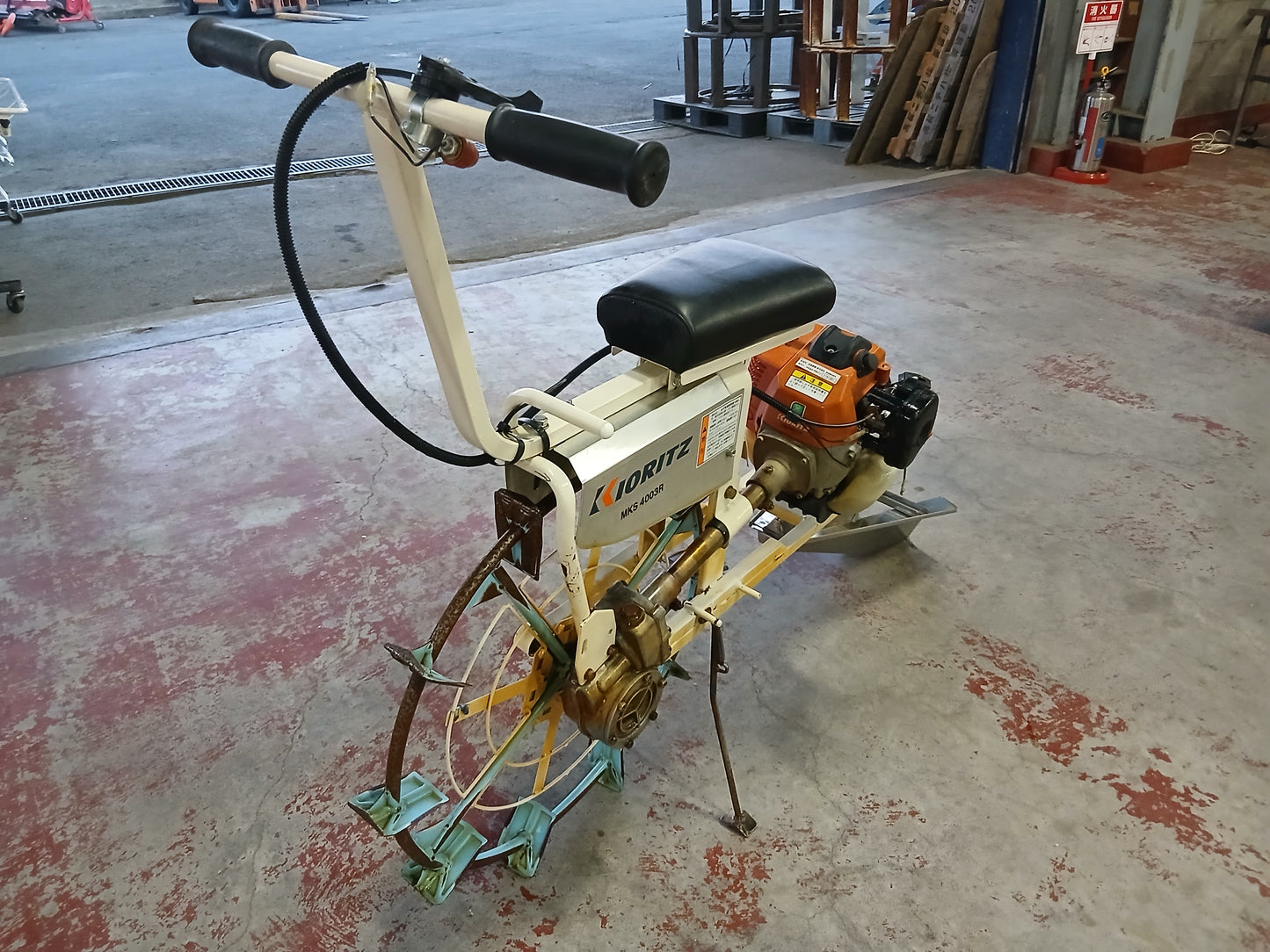 共立　中古　乗用溝切機　MKS4003R　【宮城店2554P】