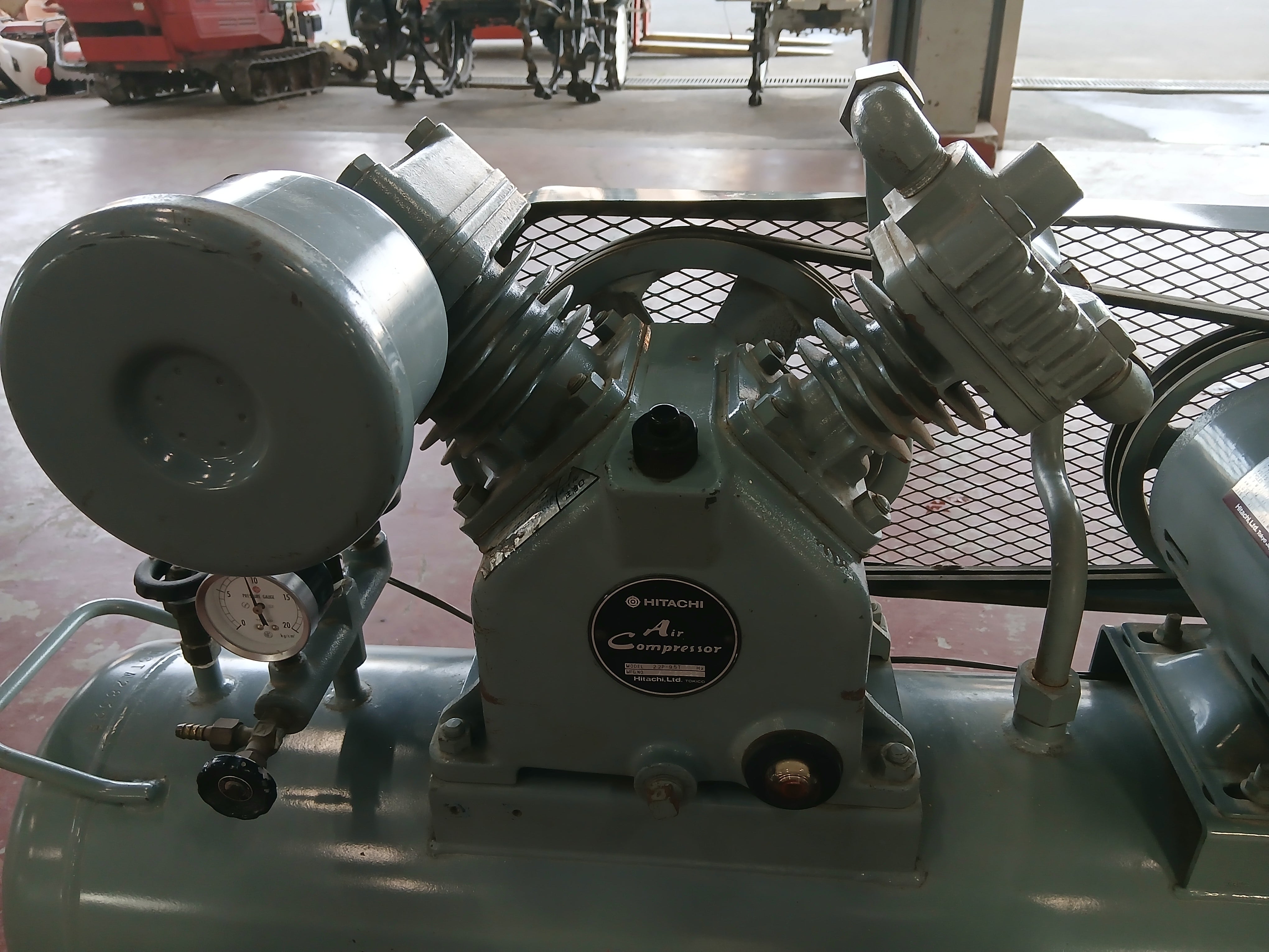 【中古】【店頭引取限定】HITACHI  コンプレッサー　2.2P-9 5V5 日立 中古 エアーコンプレッサー 2.2P-9.5T 50Hz 【宮城2558】 – 農キング