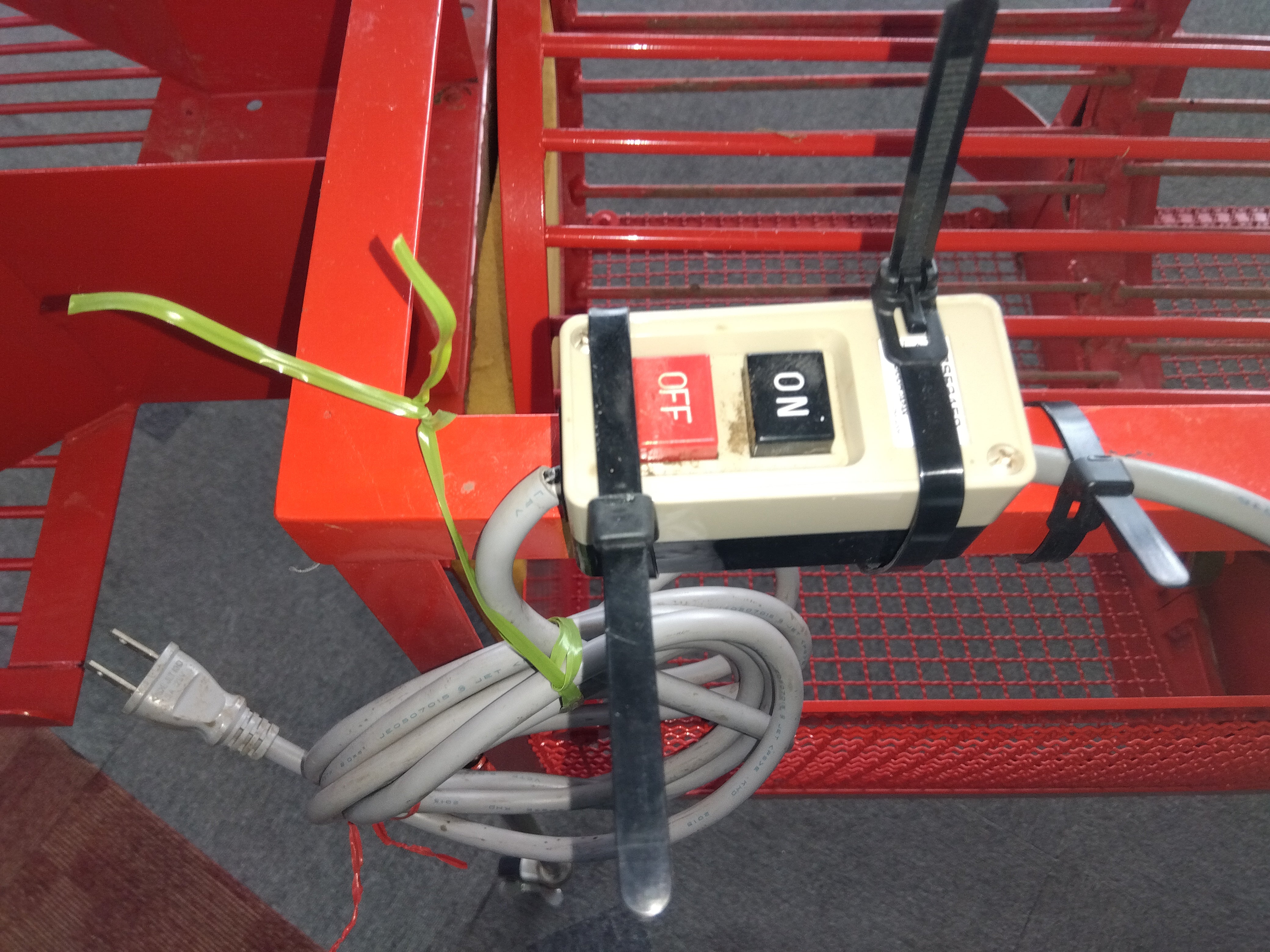 上越農機 中古 里芋選別機 SS-3S 【岩手店107】 – 農キング