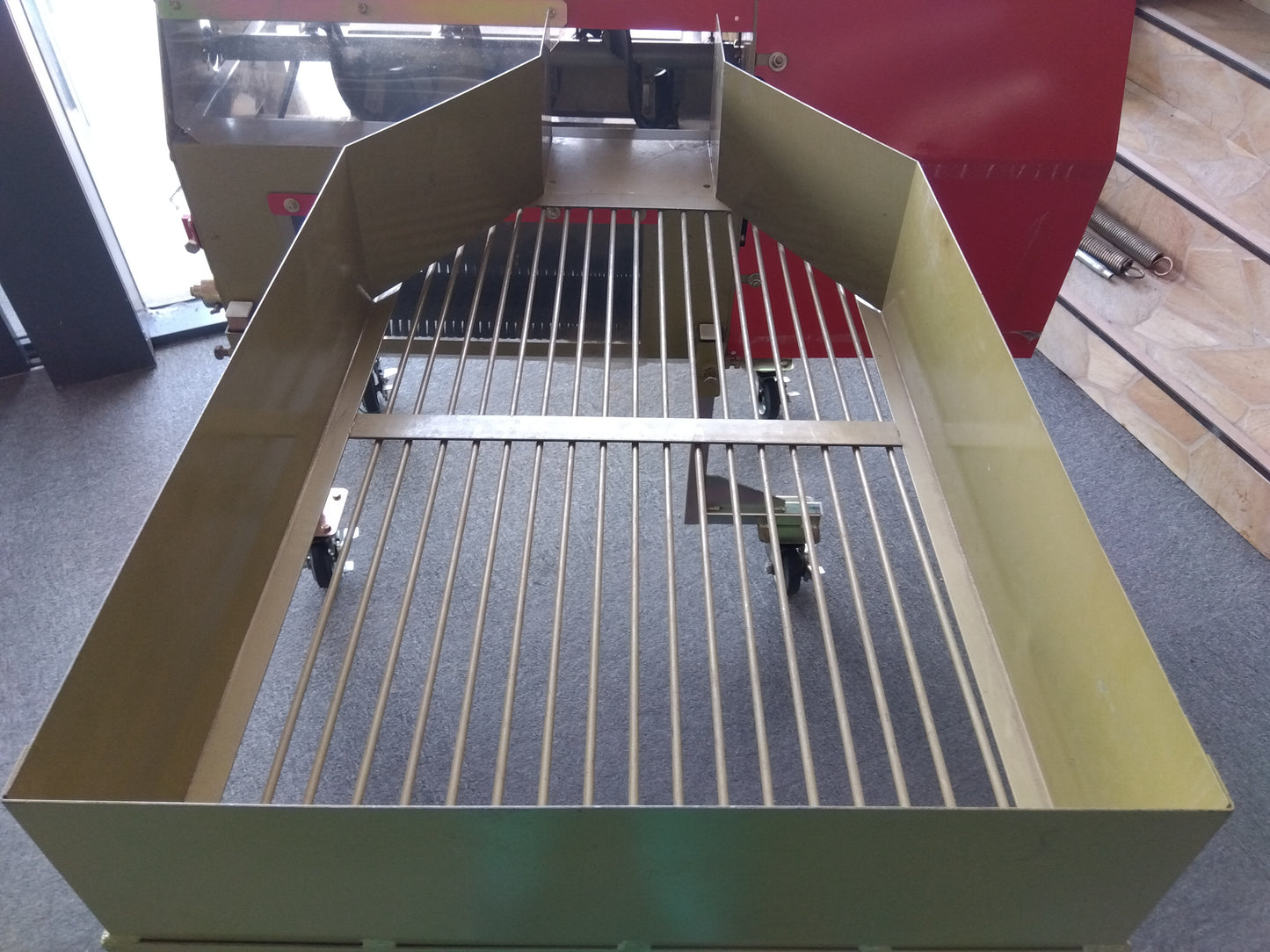 上越農機　里芋毛羽取機　SK-36AE　【岩手店339】