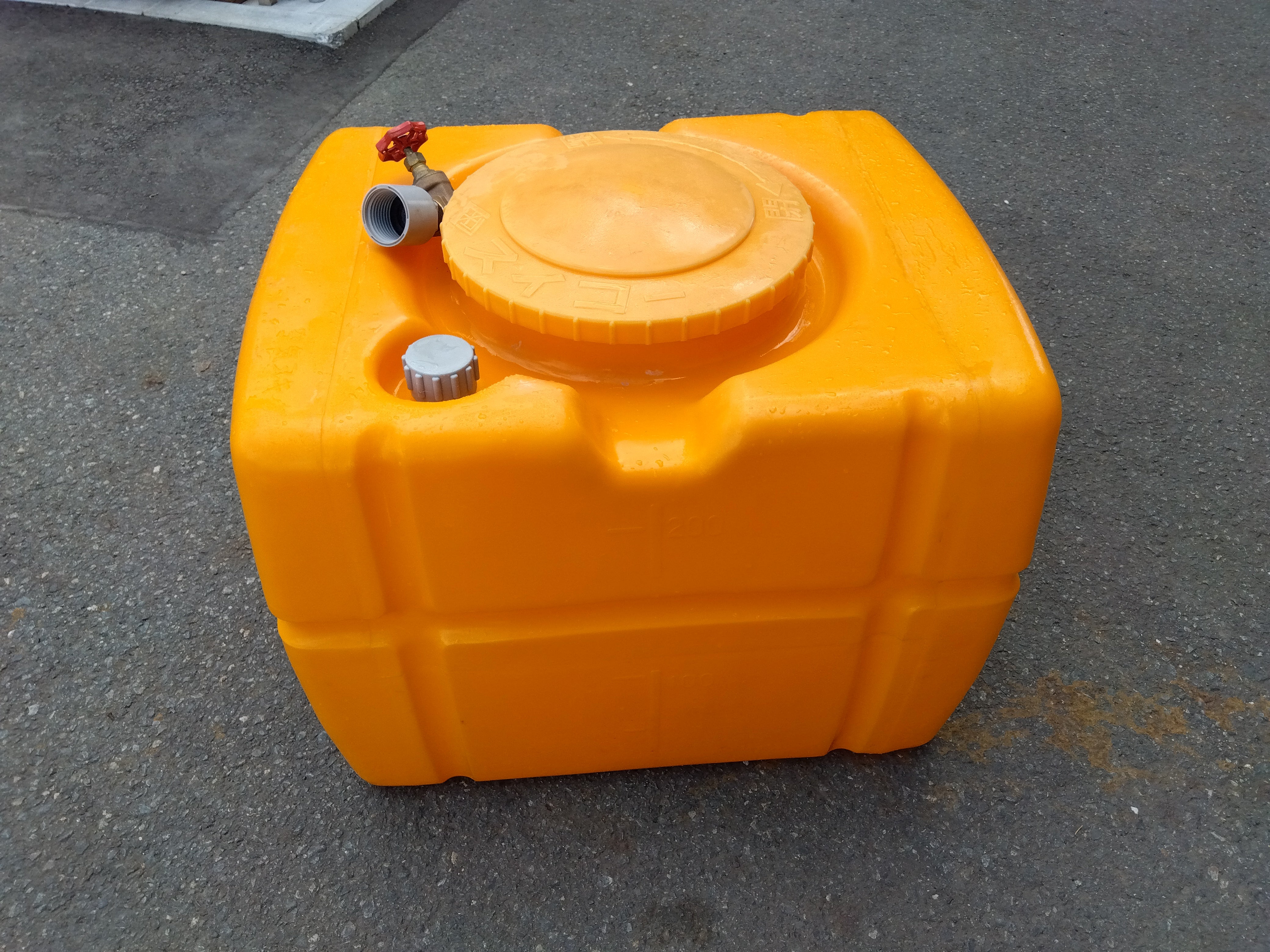 スイコー貯水タンク 200リットル 中古 スイコー 中古 ローリータンク 型式不明 200L 【岩手店491】 – 農キング