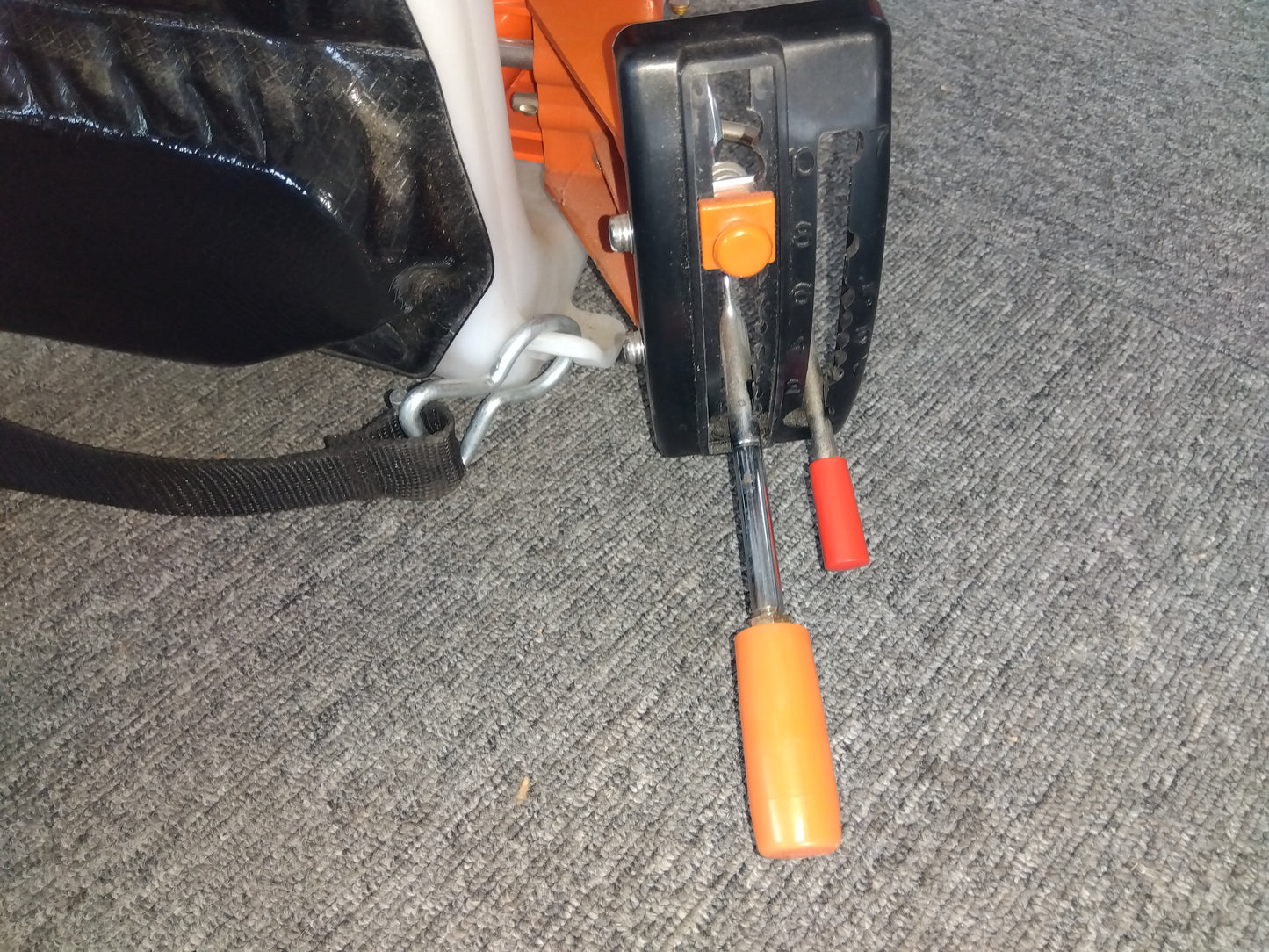 共立　中古　背負動力散布機　DME401A　【岩手店660】