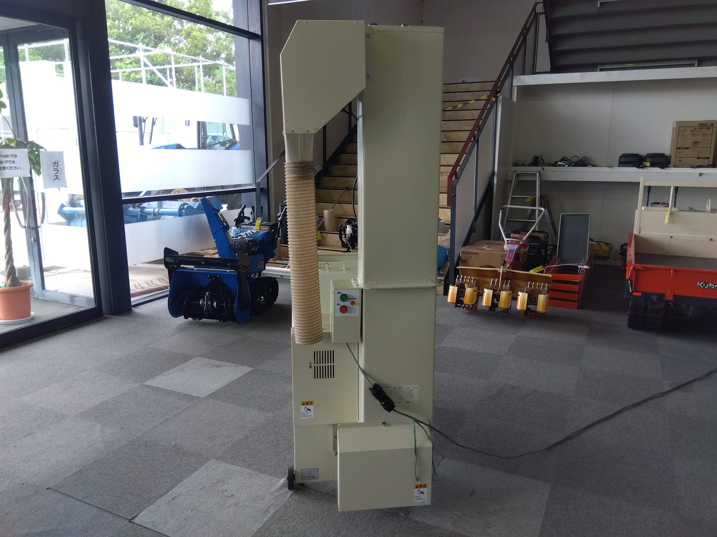 サタケ　中古　モミクリーナー（粗選機）PC3500　【岩手店741】
