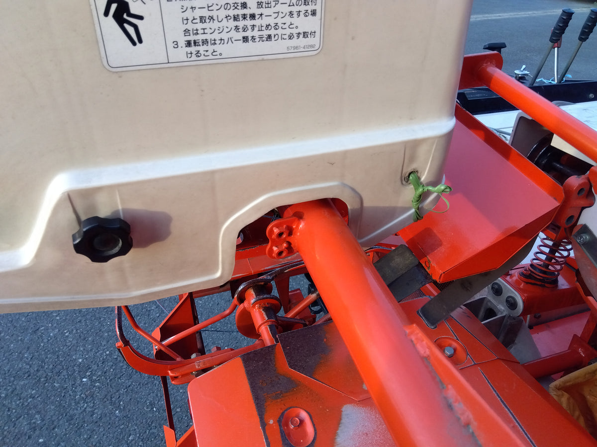 クボタ　中古　ハーベスター（結束機付）　RH750-D　【岩手店419】