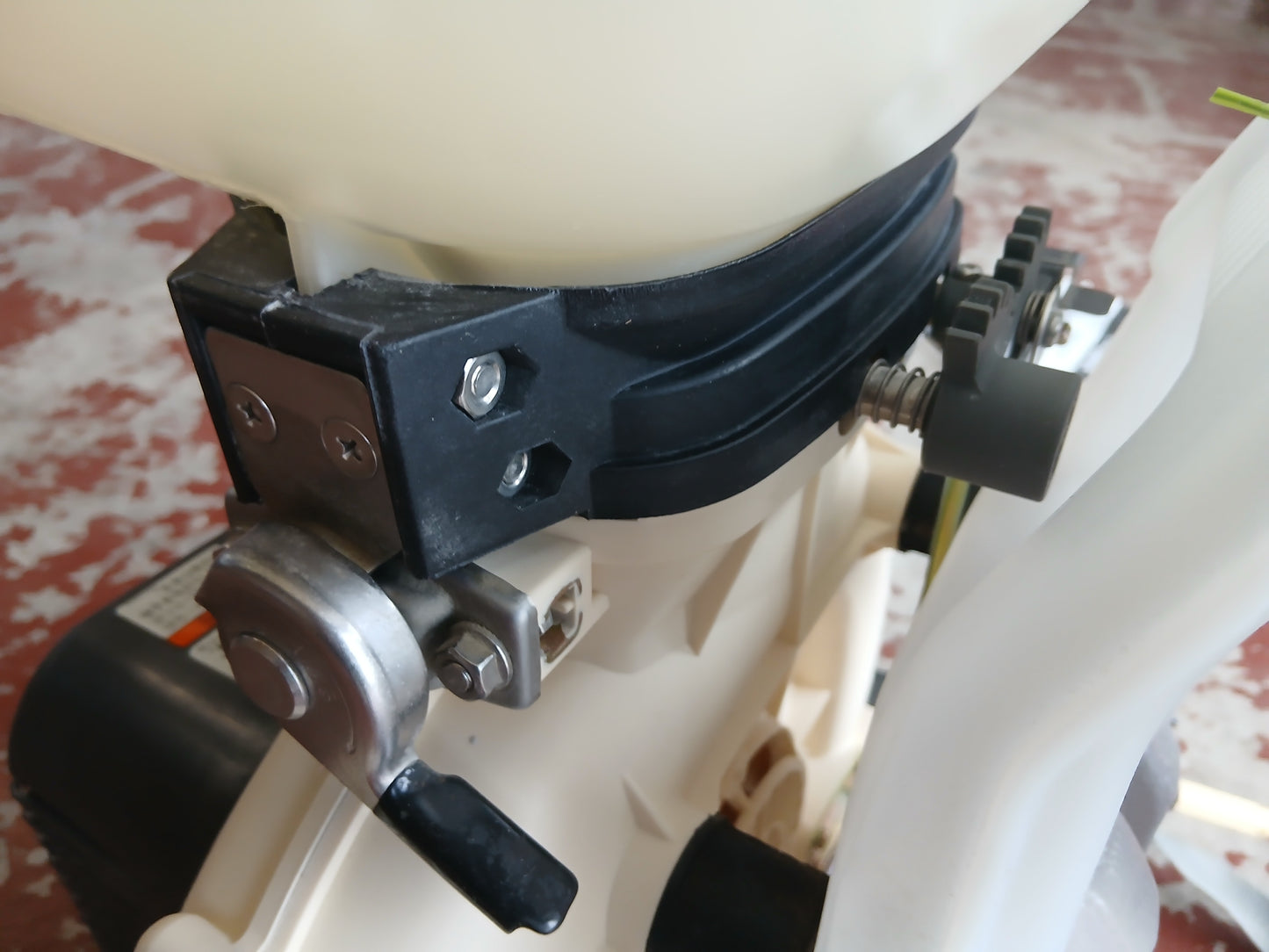 丸山 中古　動力散布機 MDJ61G-15【宮城2579】