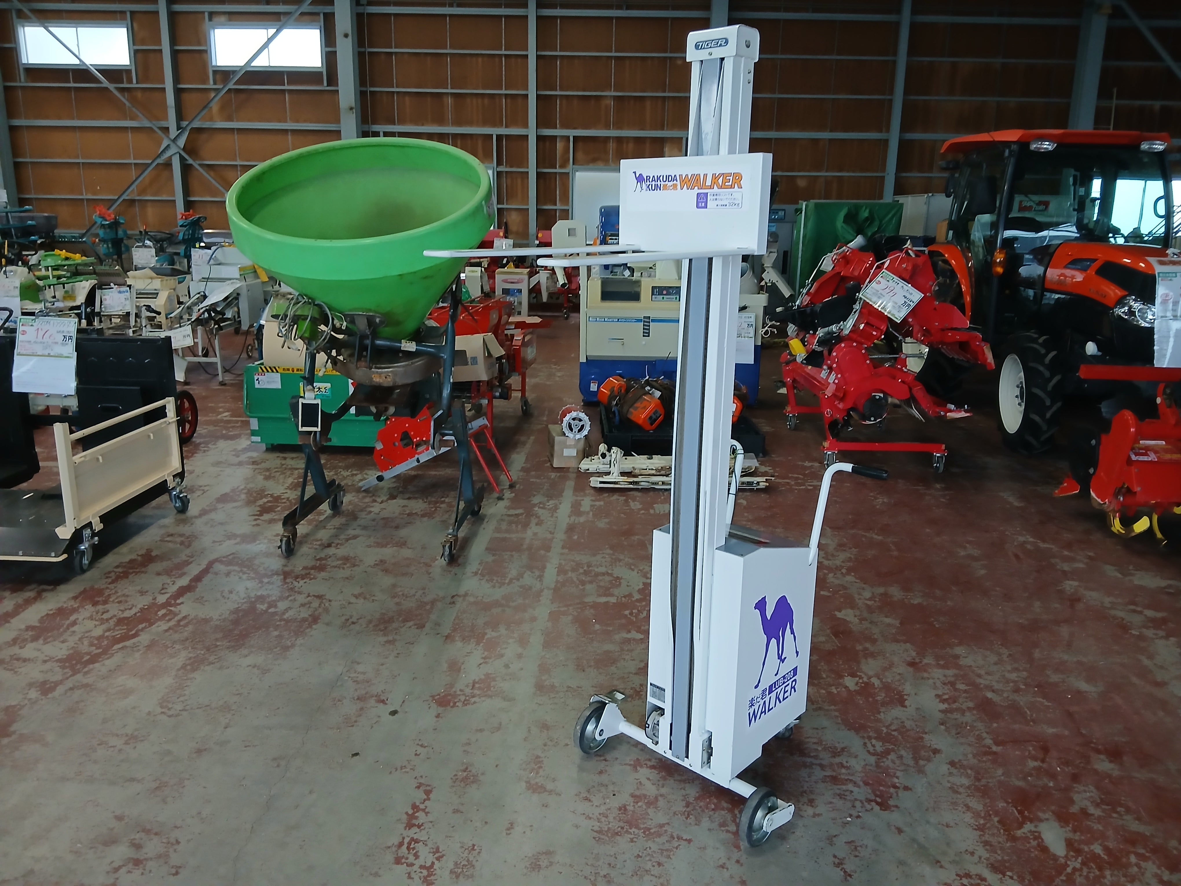 タイガー 中古 米袋昇降機 楽だ君 LUB-208 バッテリー式【宮城2609