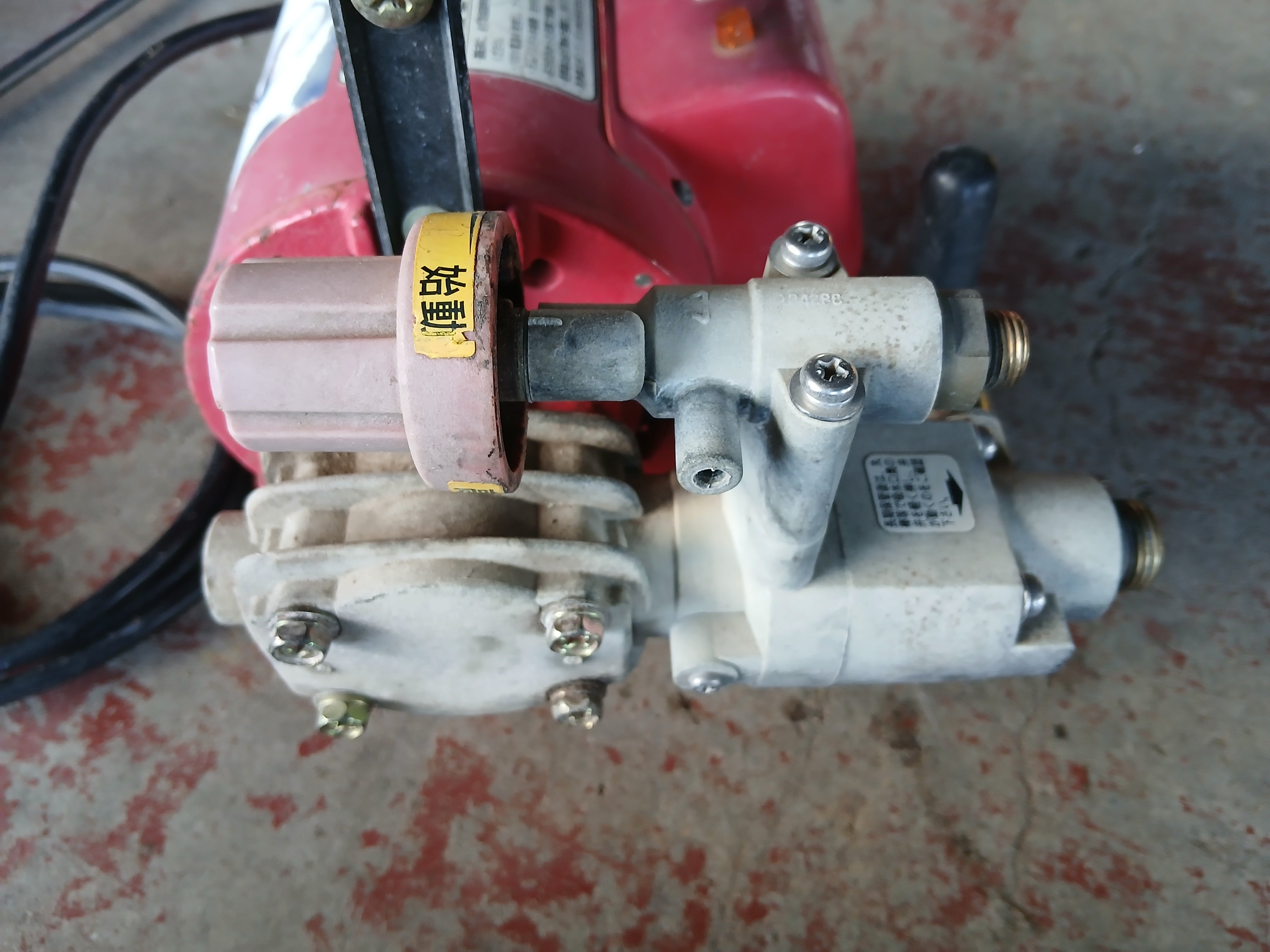 【新品未使用】丸山製作所 電動噴霧器 GS35M セット 丸山製作所 モータ動噴 GS350M 353199 質量7.8kg 25.5Lタンク兼用