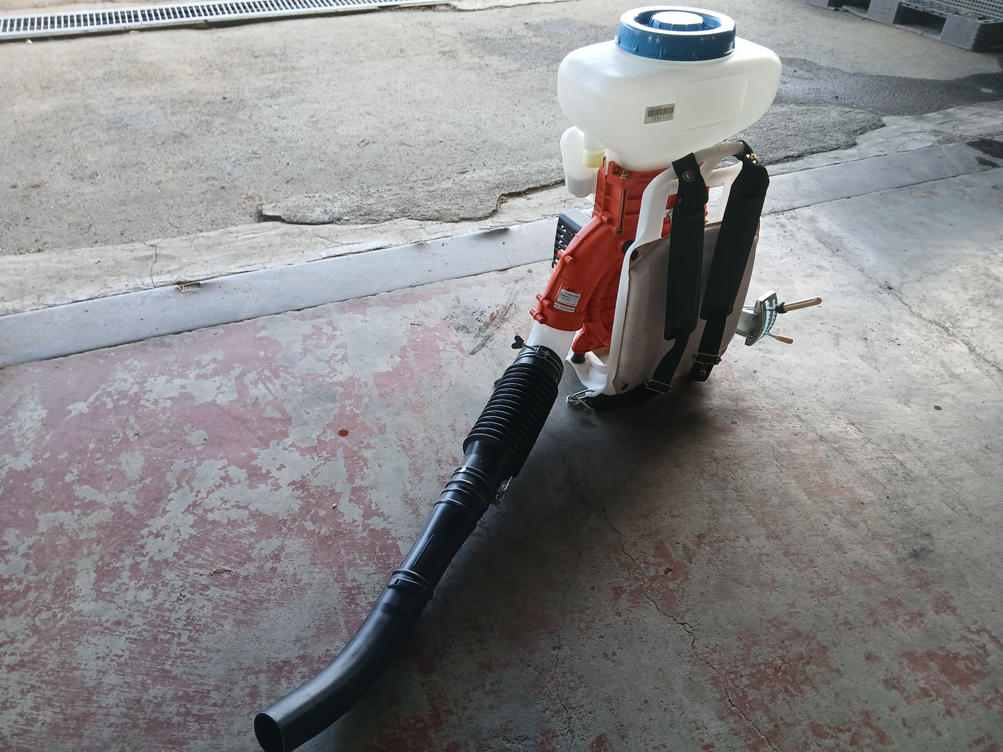丸山製作所 中古 動力散布機 型式不明 【宮城2626】