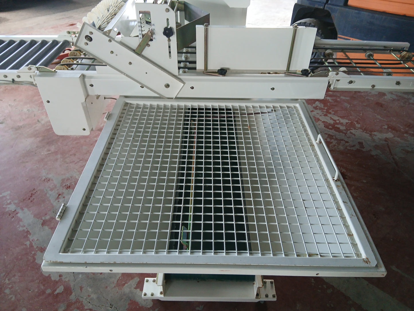 スズテック 中古 ポット土入れ機 STK-20P【宮城2623】