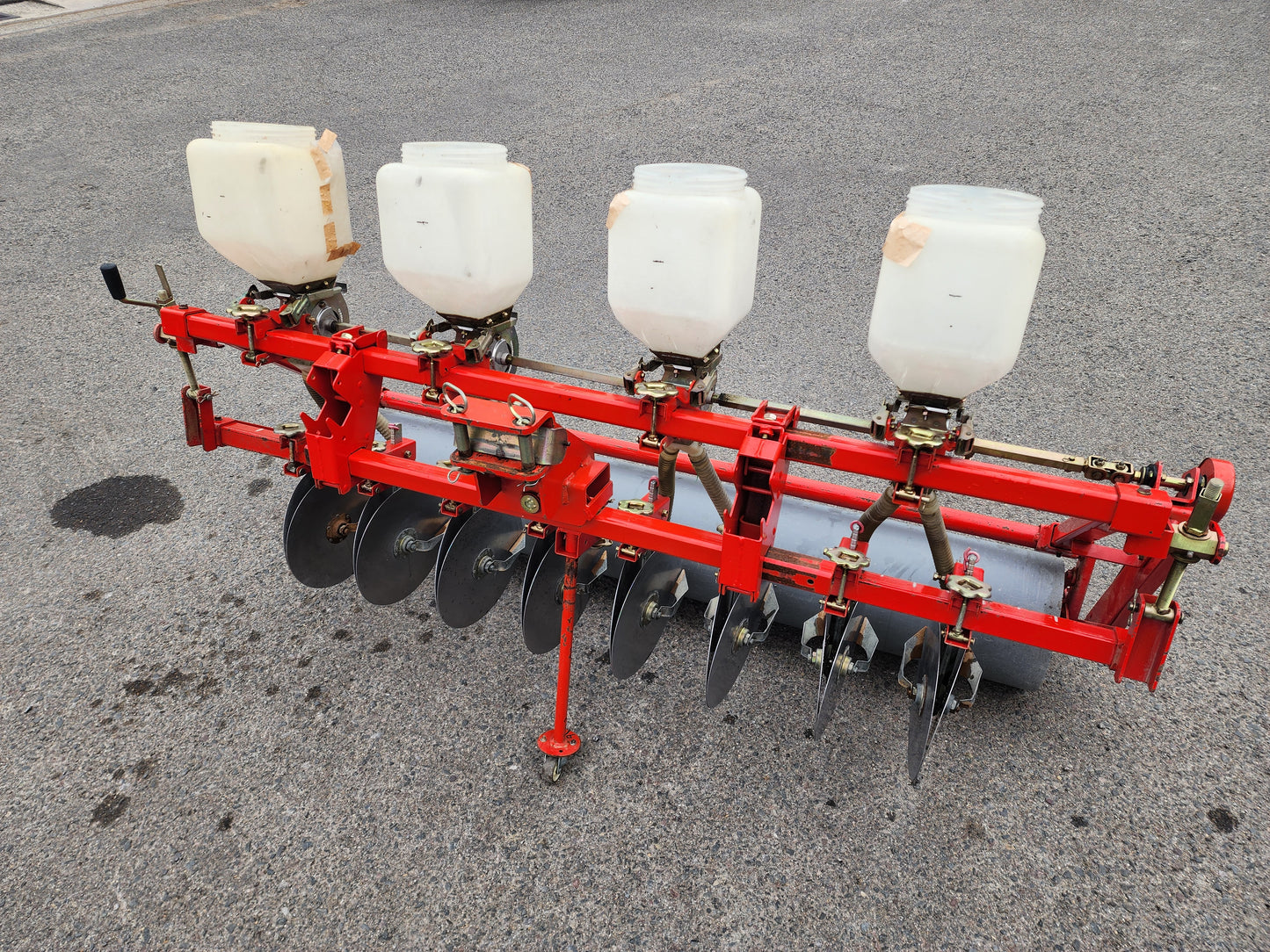 ジョーニシ　中古　播種機　サンシーダMS(８条)