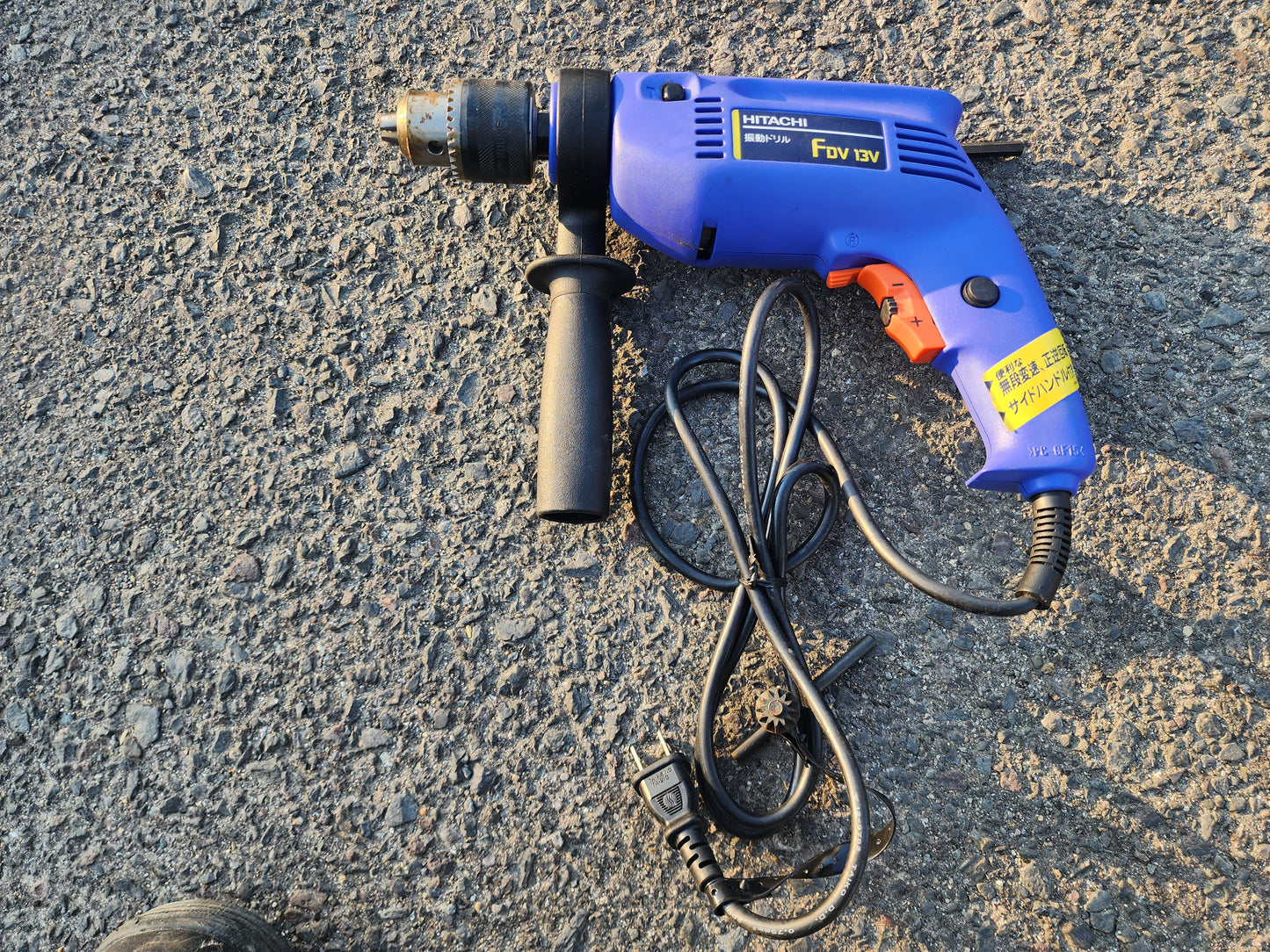 日立　中古　電動ドリル(振動)　FDV13V