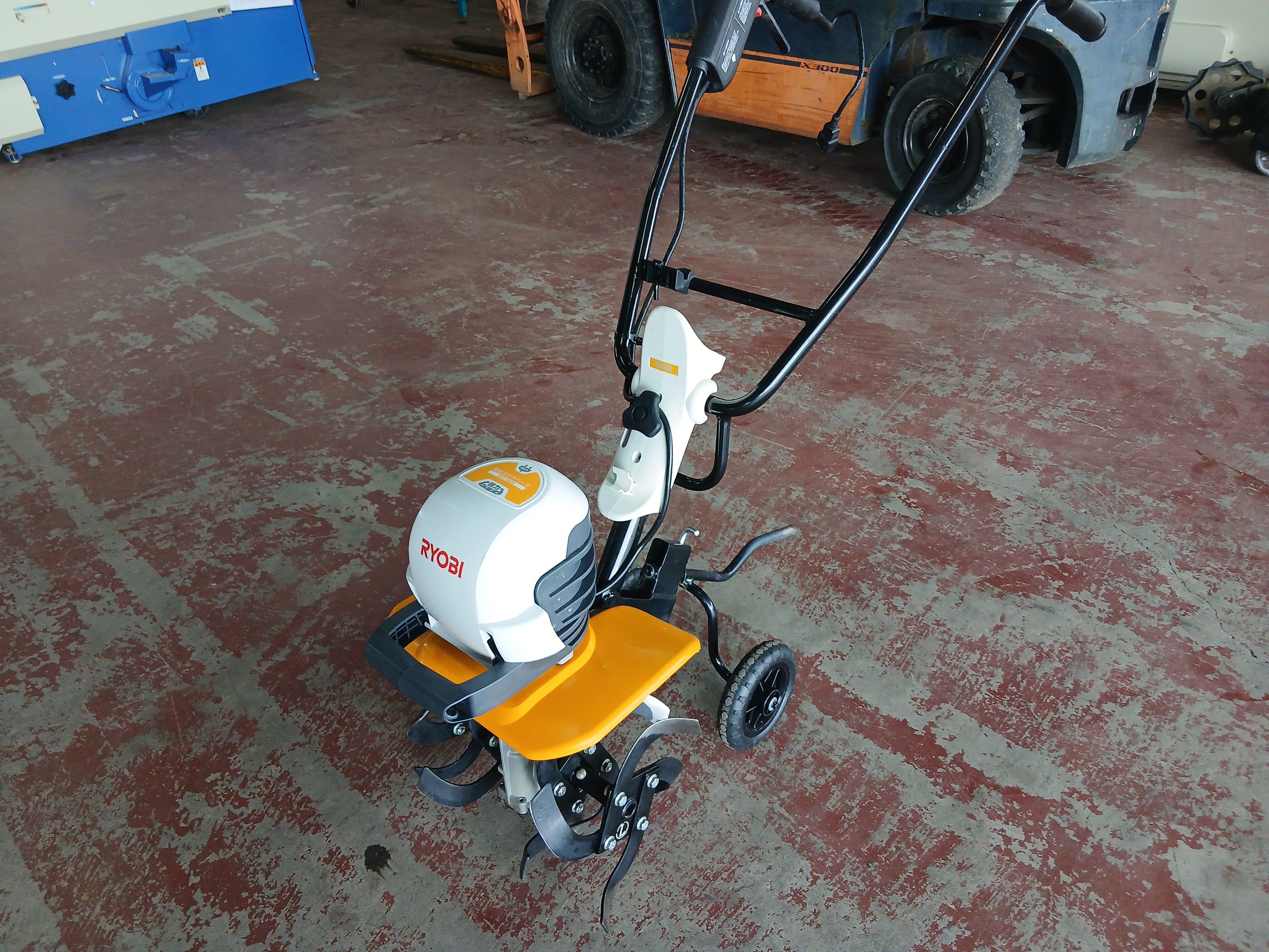 ac100v電源 耕耘機 家庭用電動耕運機 AC100V コンセント【在庫限り】 : 農家の応援隊かわ