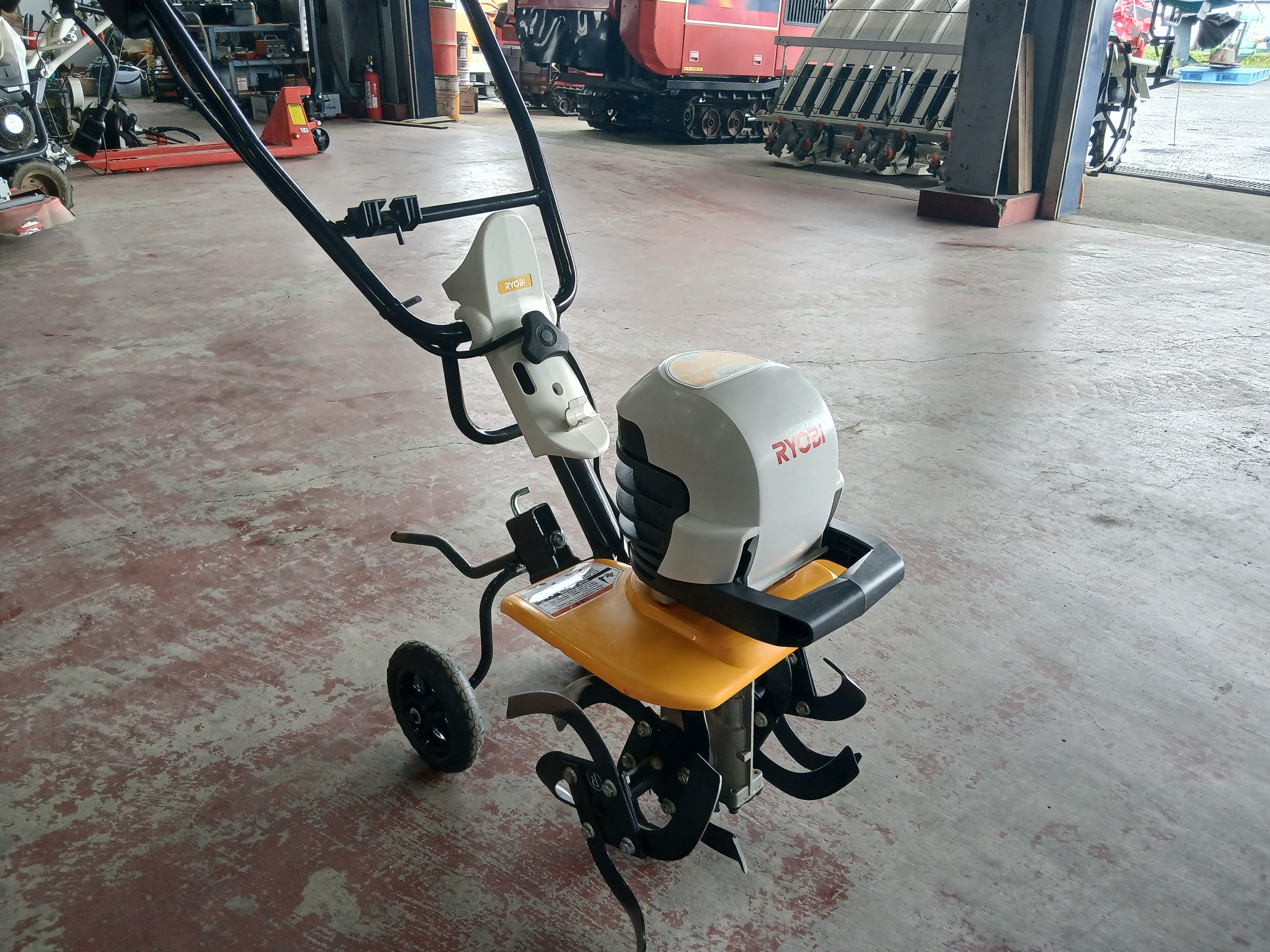 ☆中古品　管理機　ハニー　CRF330 動作問題なし　家庭菜園☆ 今、中古管理機がアツい!?失敗しない中古管理機の選び方を紹介します