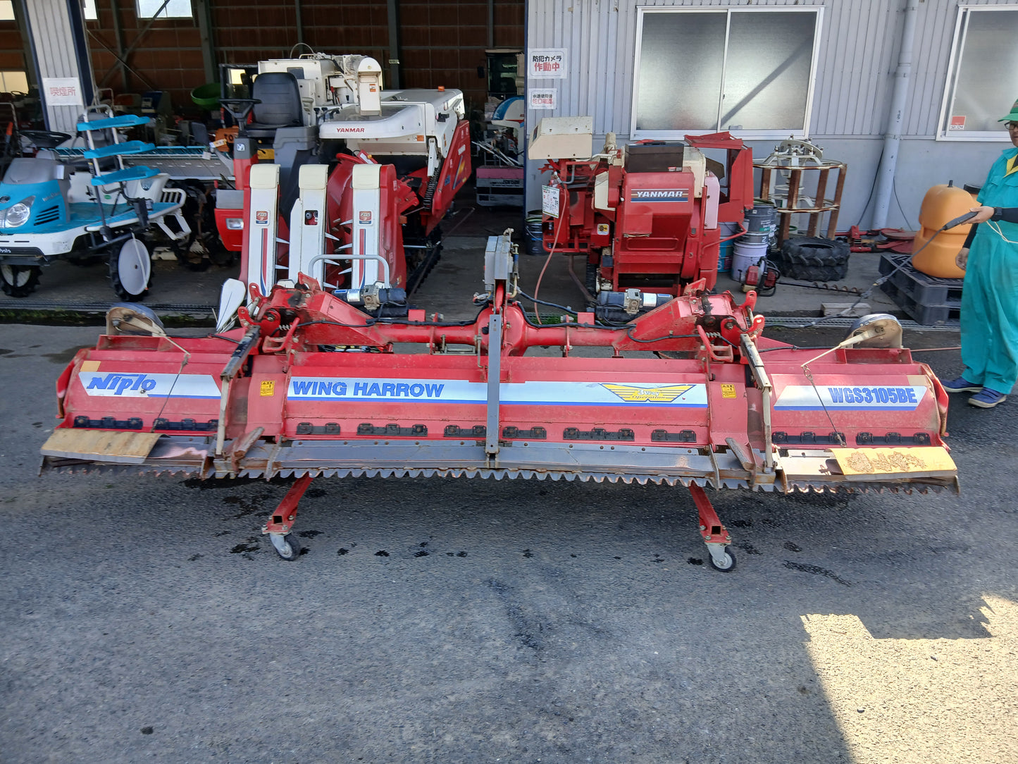 ニプロ　中古　ウィングハロー WGS3105BE-S 【宮城2856】