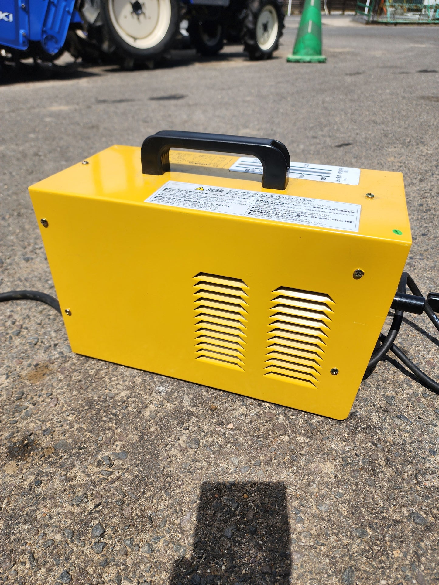 スズキッド　中古　溶接機　SSC-122
