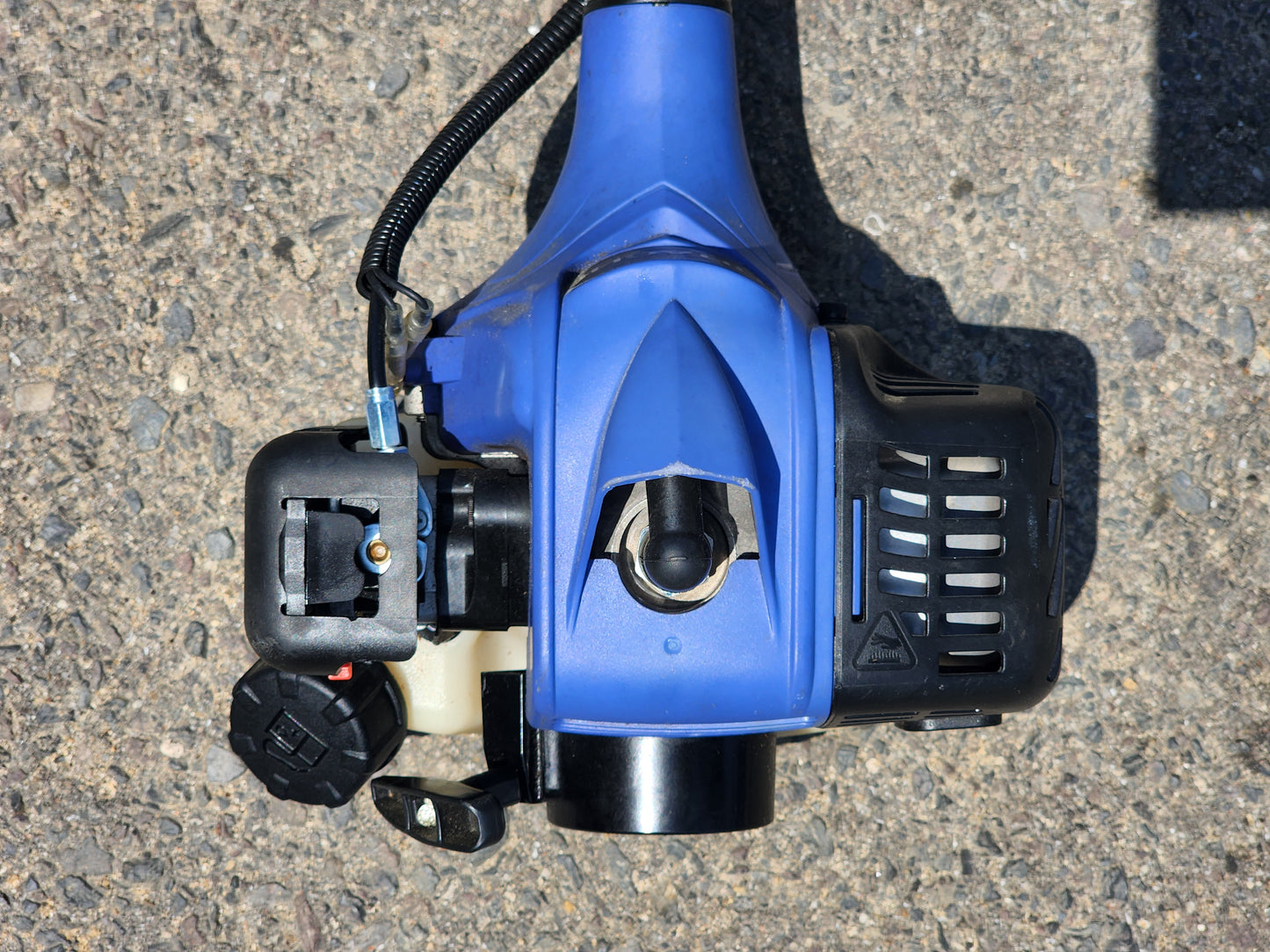 日立　中古　刈払機　FCG24EASP