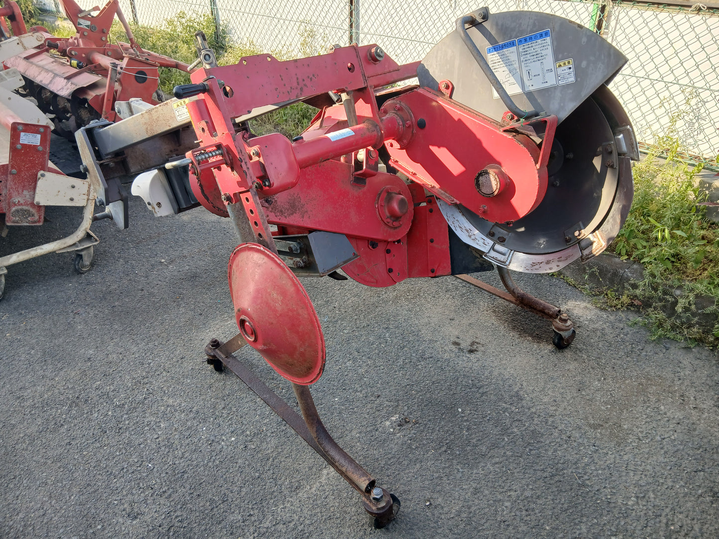 ニプロ　中古　畦塗機　CZF300-A2　ジャンク・部品取り品　【宮城2841】
