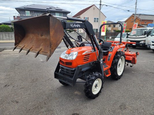 クボタ　中古　トラクター　KT22（ローダー付）