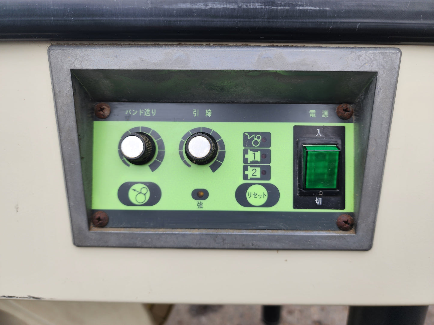 ストラパック　中古　半自動梱包機　D-52