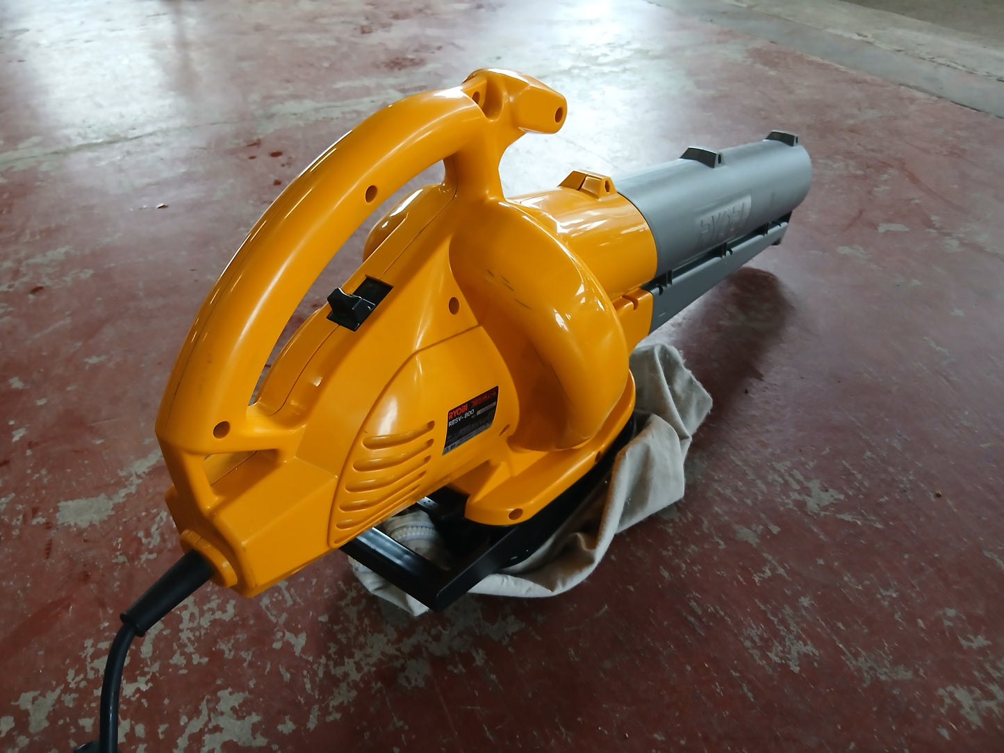 リョービ　中古　ブロワバキューム　RESV-800　【宮城店2964】