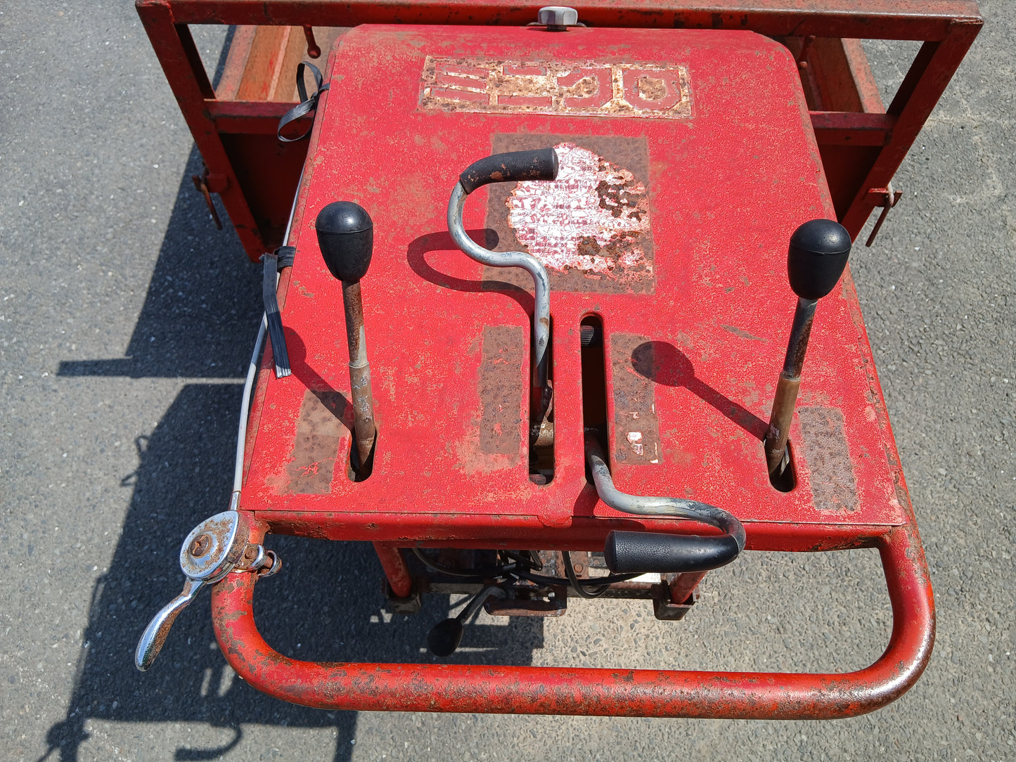 サンワ　中古　運搬車　型式不明　【宮城2979】