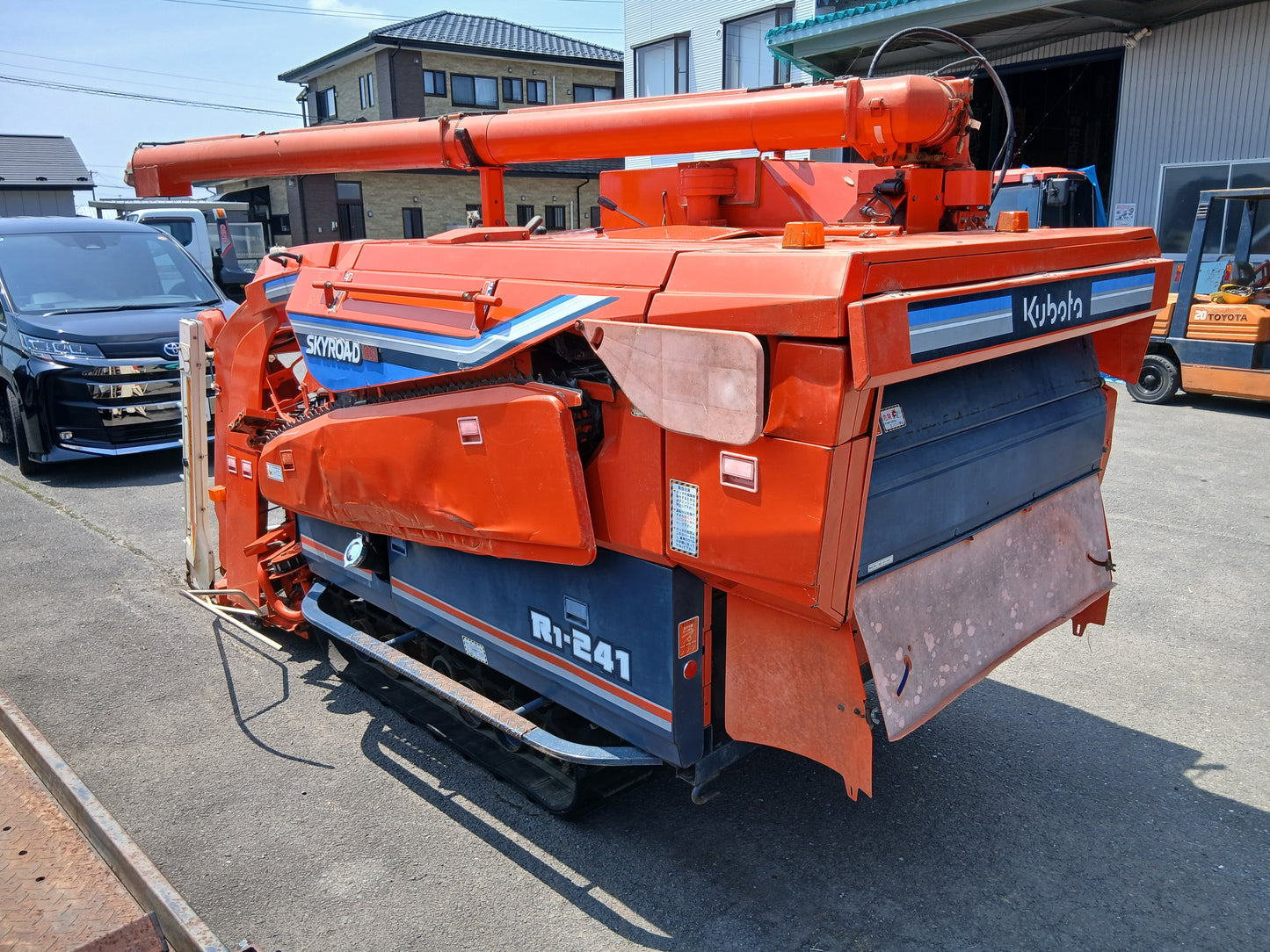 クボタ　中古　コンバイン　R1-241G　【宮城2977】