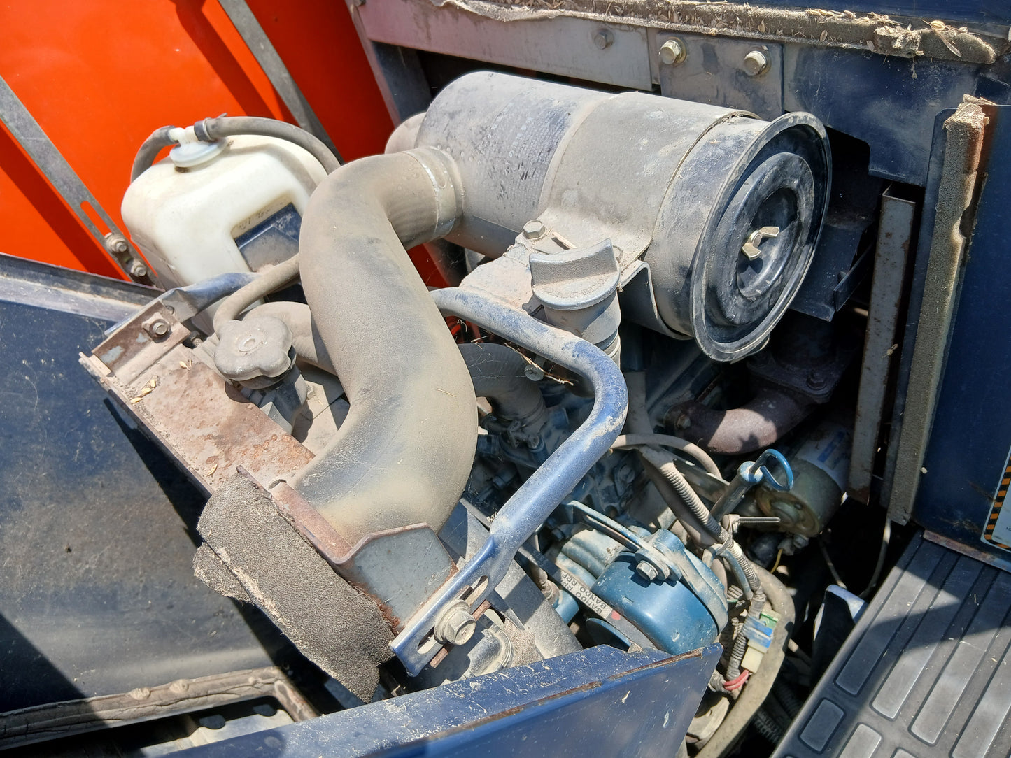 クボタ　中古　コンバイン　R1-241G　【宮城2977】