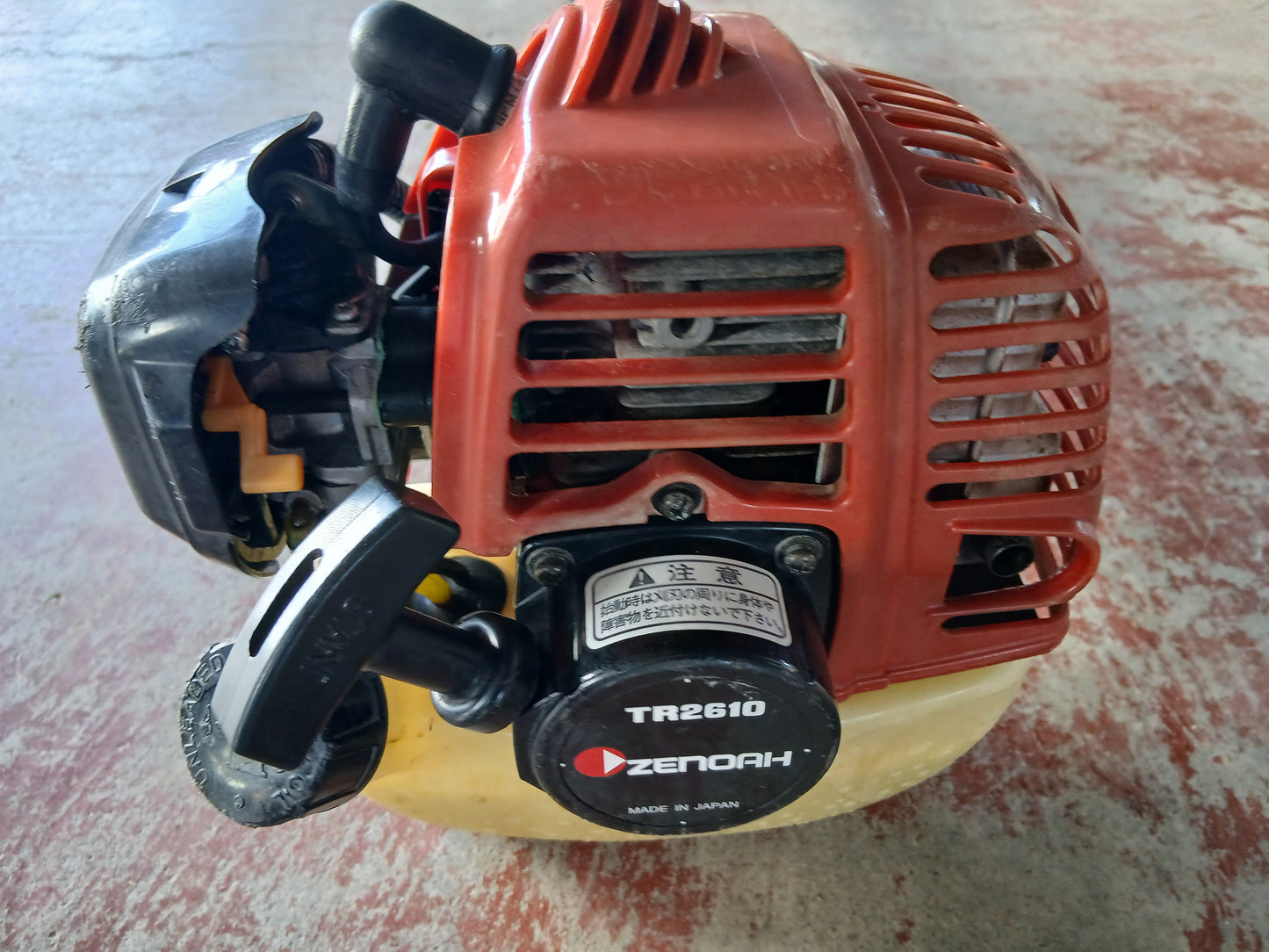 ゼノア　中古　刈払機　TR2610EZ　【宮城3001】