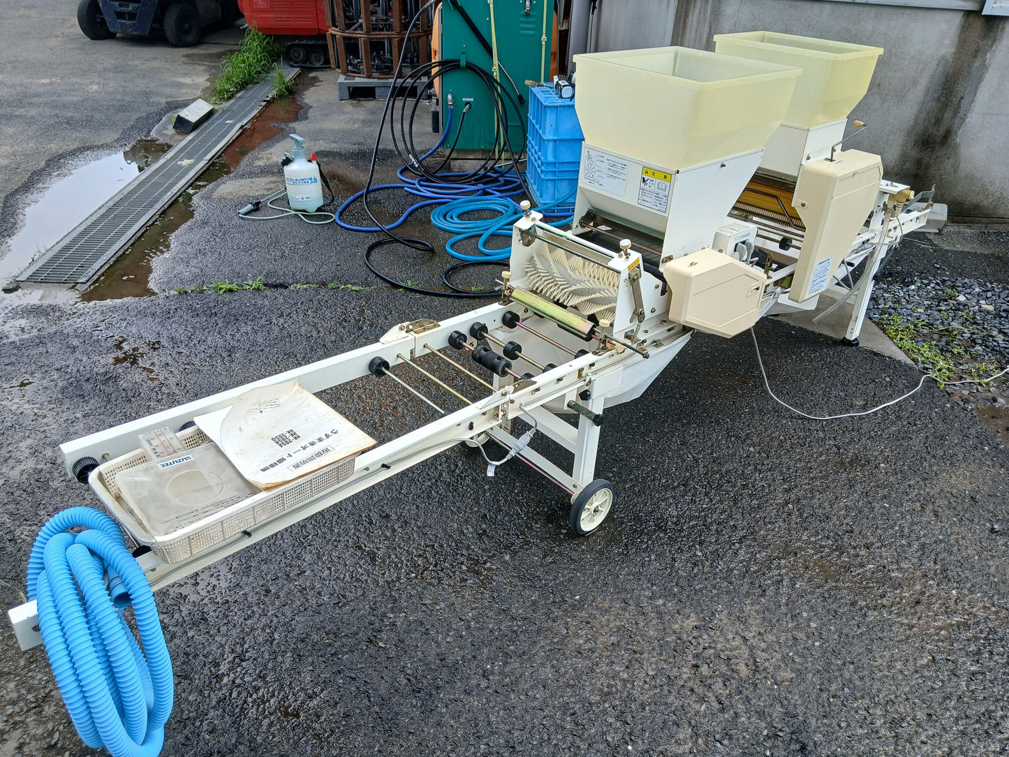 スズテック　中古　播種機　HK205B 【宮城3024】