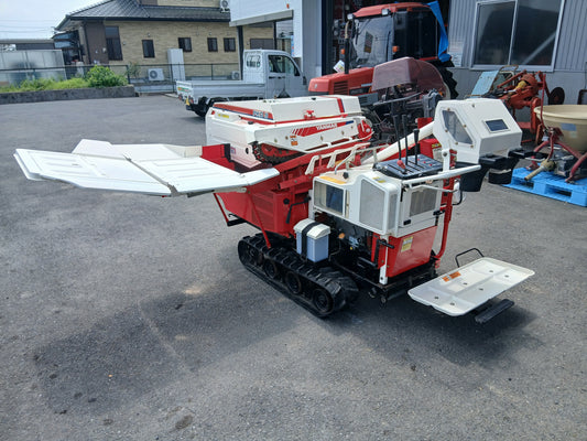 ヤンマー　中古　ハーベスタ　PKD9 【宮城3021】