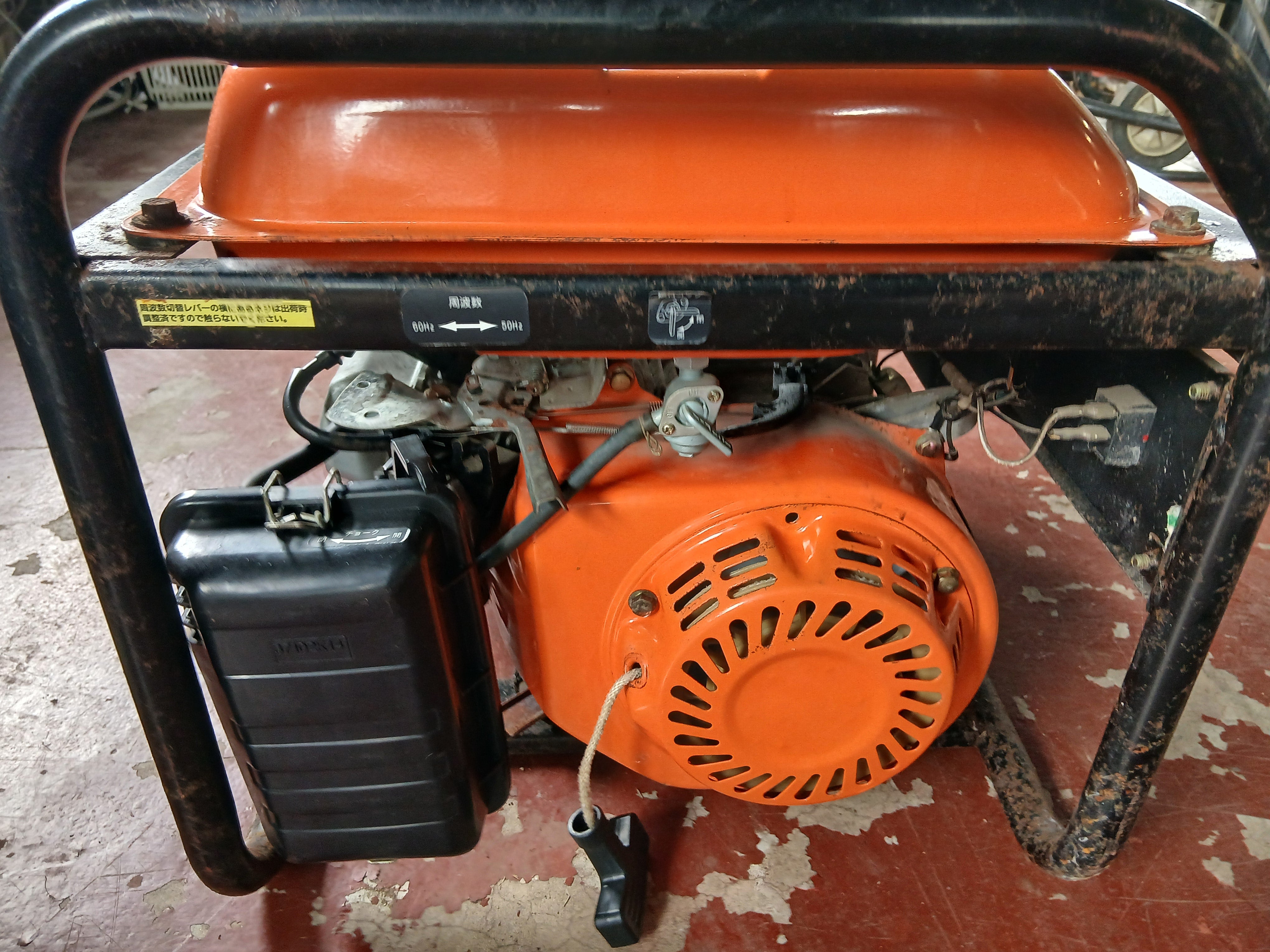 ナカトミ 中古 発電機 EG-2000 ジャンク・部品取り品 【宮城3047