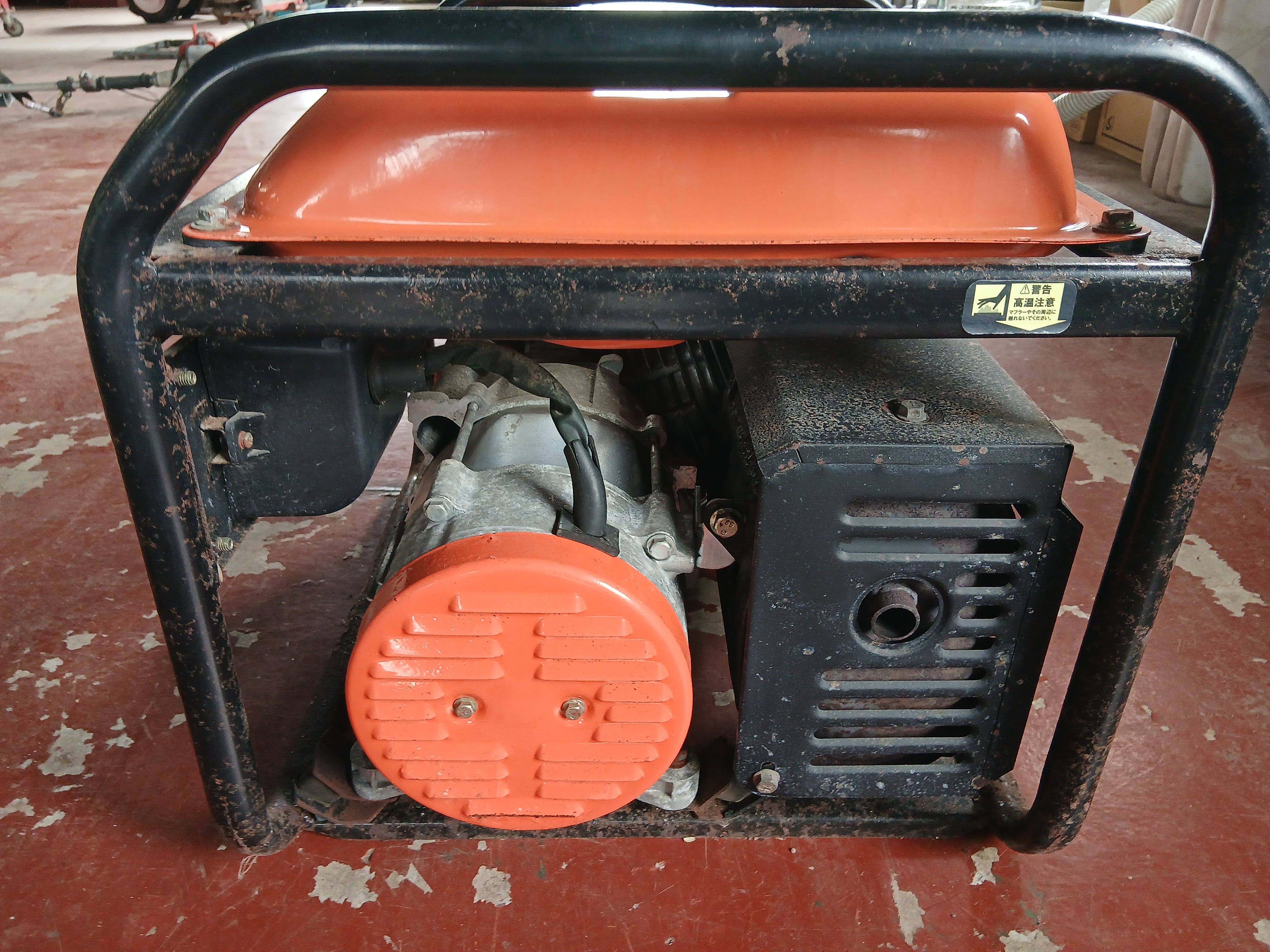 ナカトミ 中古 発電機 EG-2000 ジャンク・部品取り品 【宮城3047