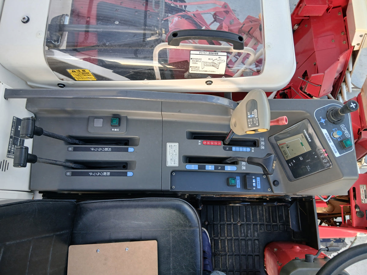 ヤンマー 中古コンバイン GC328 【宮城3162】