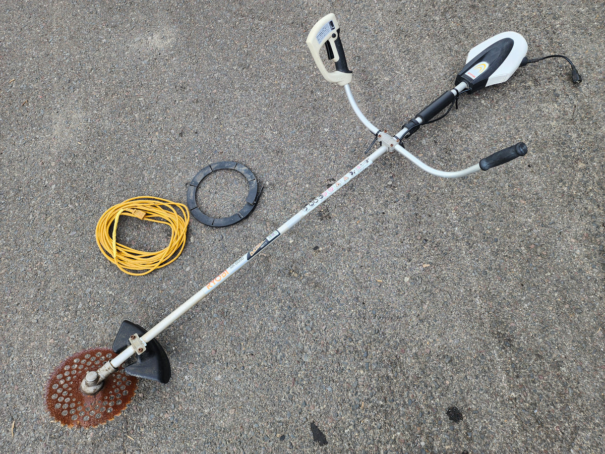 リョービ　中古　電動刈払機　AK-6000