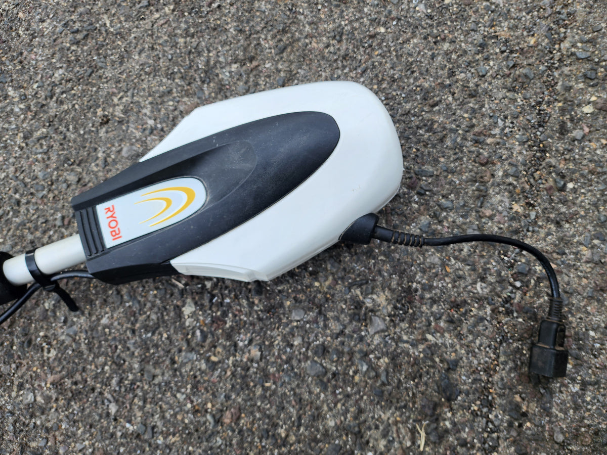 リョービ　中古　電動刈払機　AK-6000
