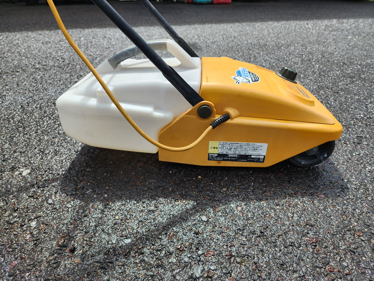 リョービ　中古　電動芝刈機　LM-200