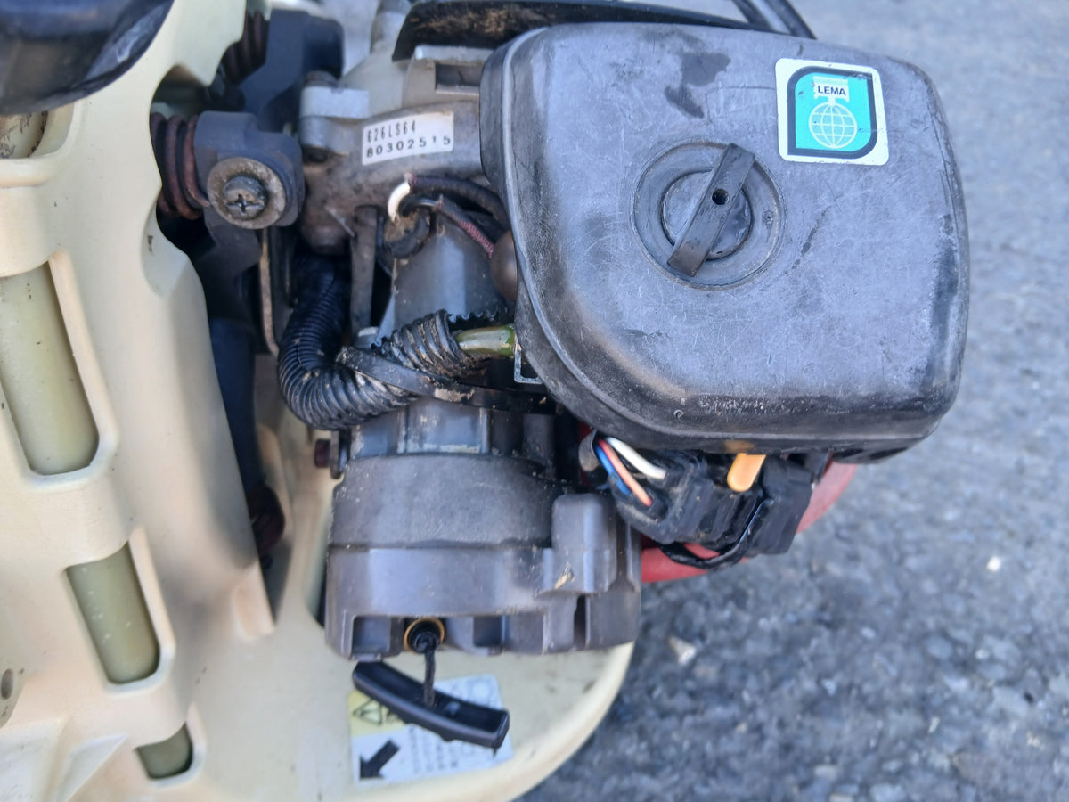 ゼノア　中古　背負式刈払機 BK2650Hb 【宮城3243】