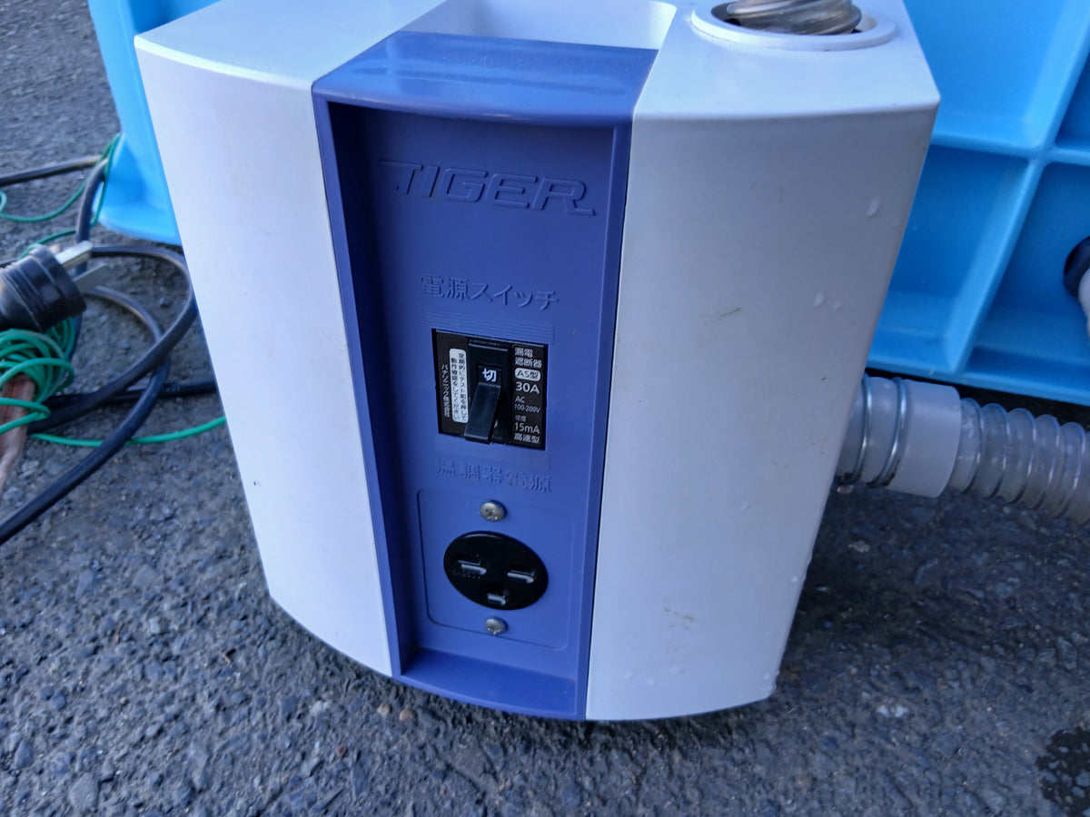 【ジャンク品】　タイガー　中古　催芽機　AQ-200　【宮城店3251】