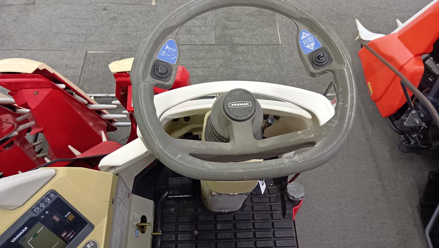 ヤンマー　中古　コンバイン　GC322【岩手店214】