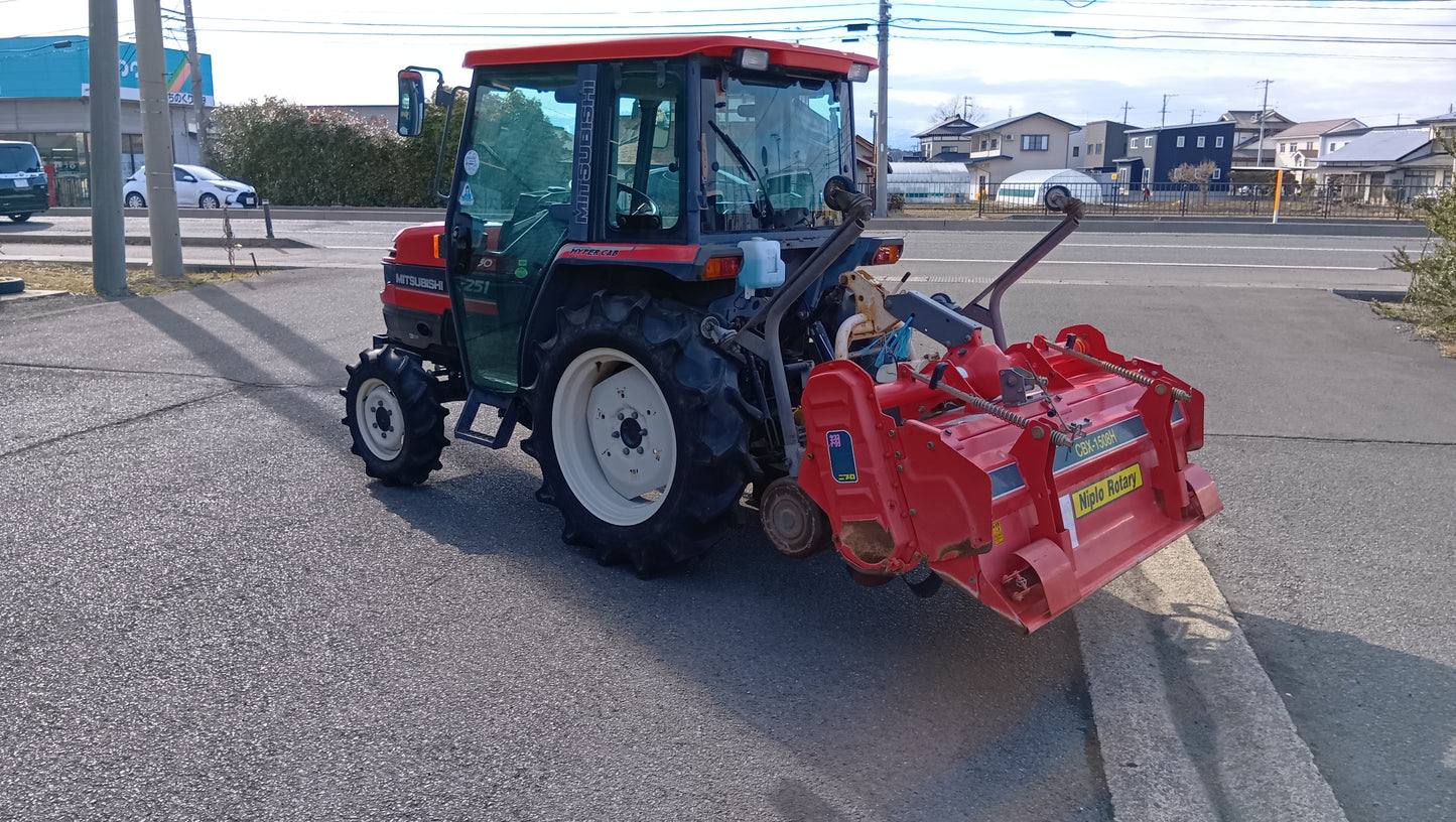 三菱　中古　トラクター　MT251【岩手店324】