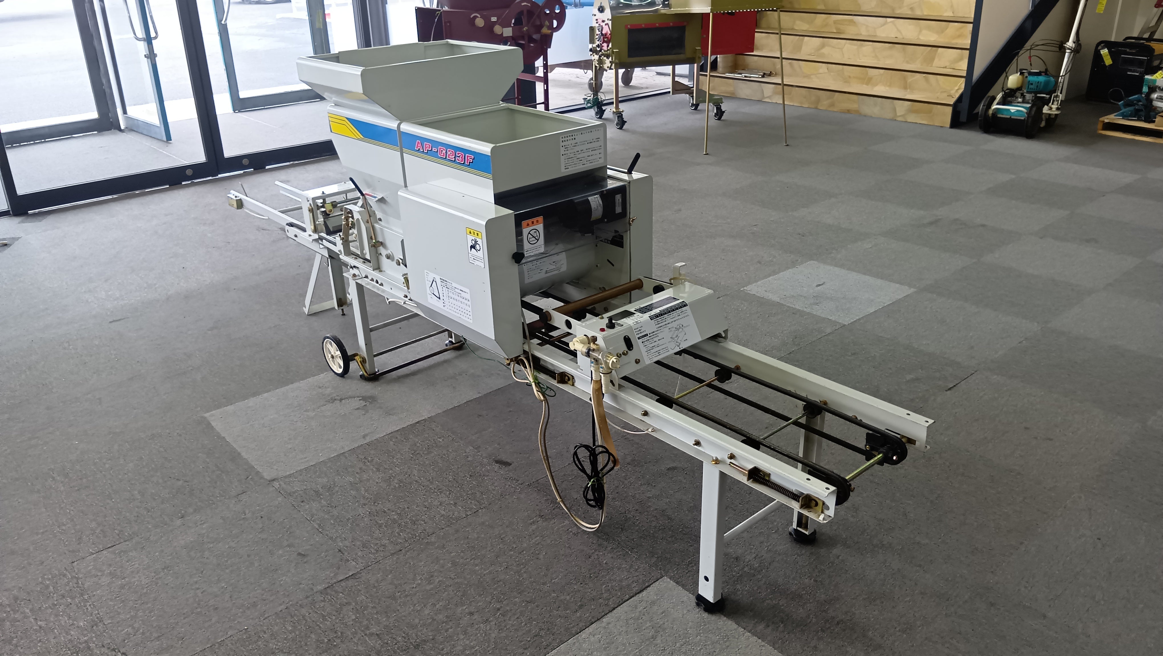 イシイ 中古 播種機 AP-G23F 【岩手店352】 – 農キング イシイ 中古 播種機 AP-G23F 【岩手店352】 – 農キング