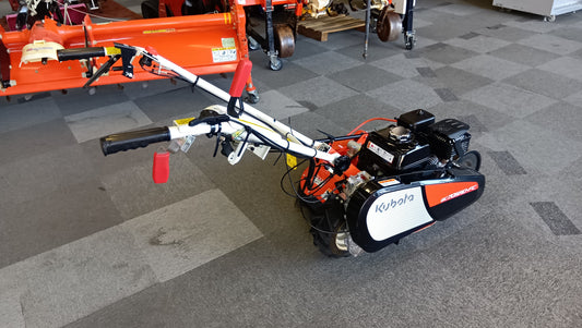 クボタ　中古　畦畔草刈機　GC705RD-FC　【岩手店494】