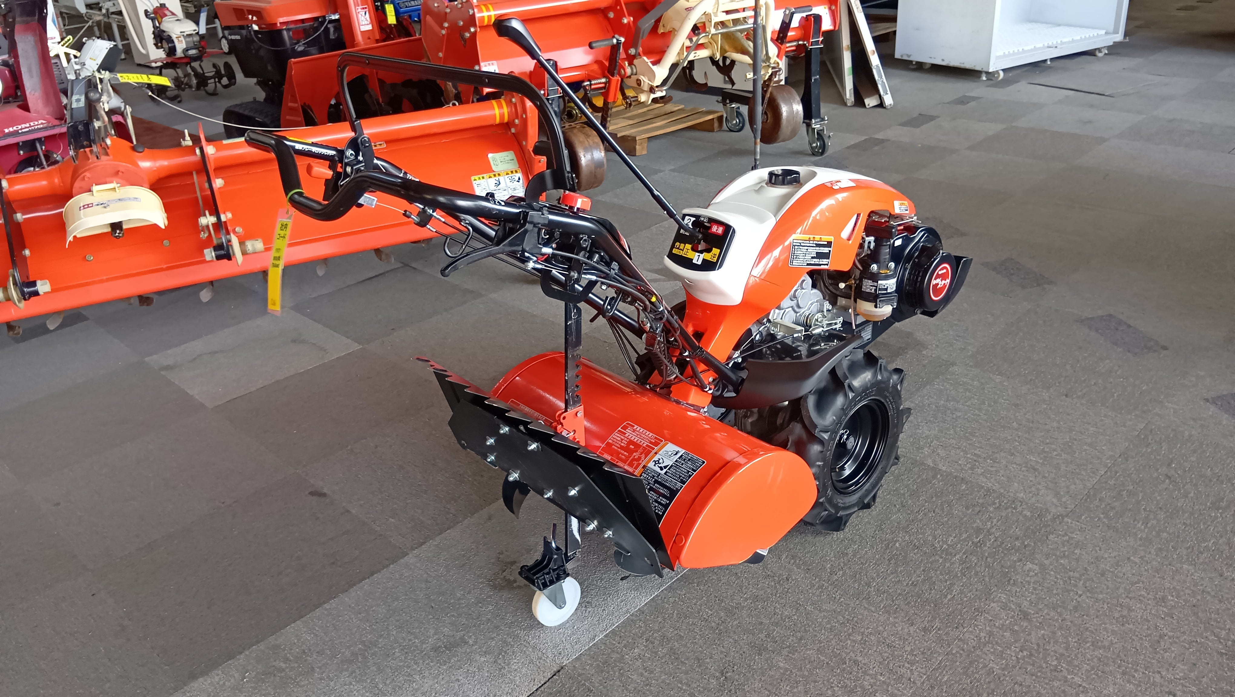 クボタ 中古 耕耘機 TRS6000-J 【岩手店526】 – 農キング クボタ 中古 耕耘機 TRS6000-J 【岩手店526】 – 農キング