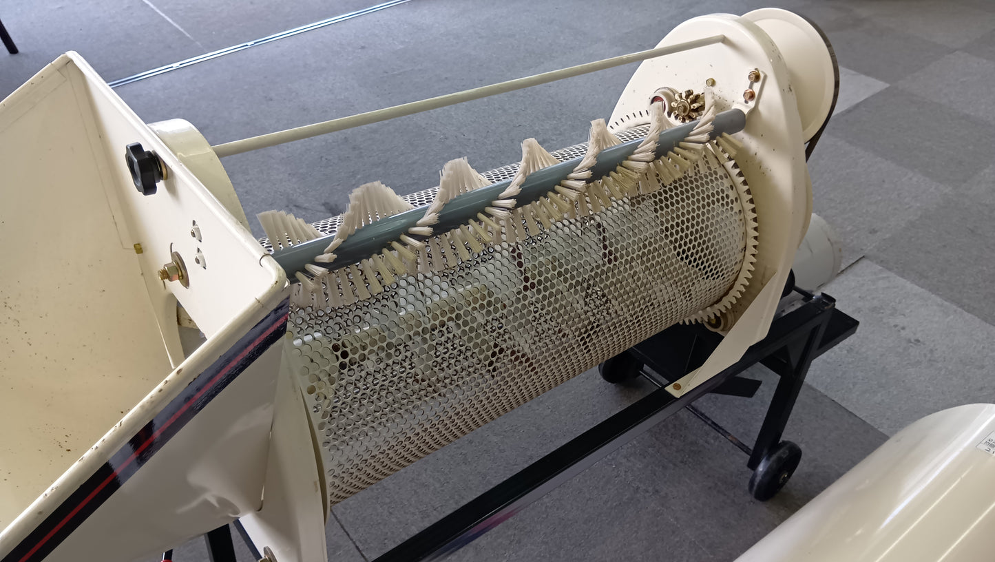 イシイ　中古　ロータリークラッシャー　RKM-81M　【岩手店464】