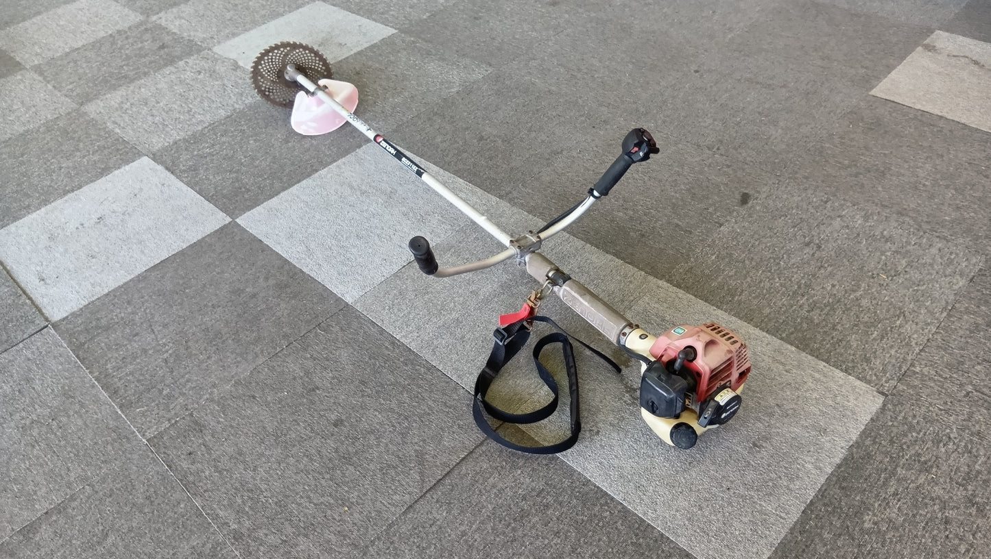 ゼノア　中古　刈払機　BC2311EZ　【岩手店536】